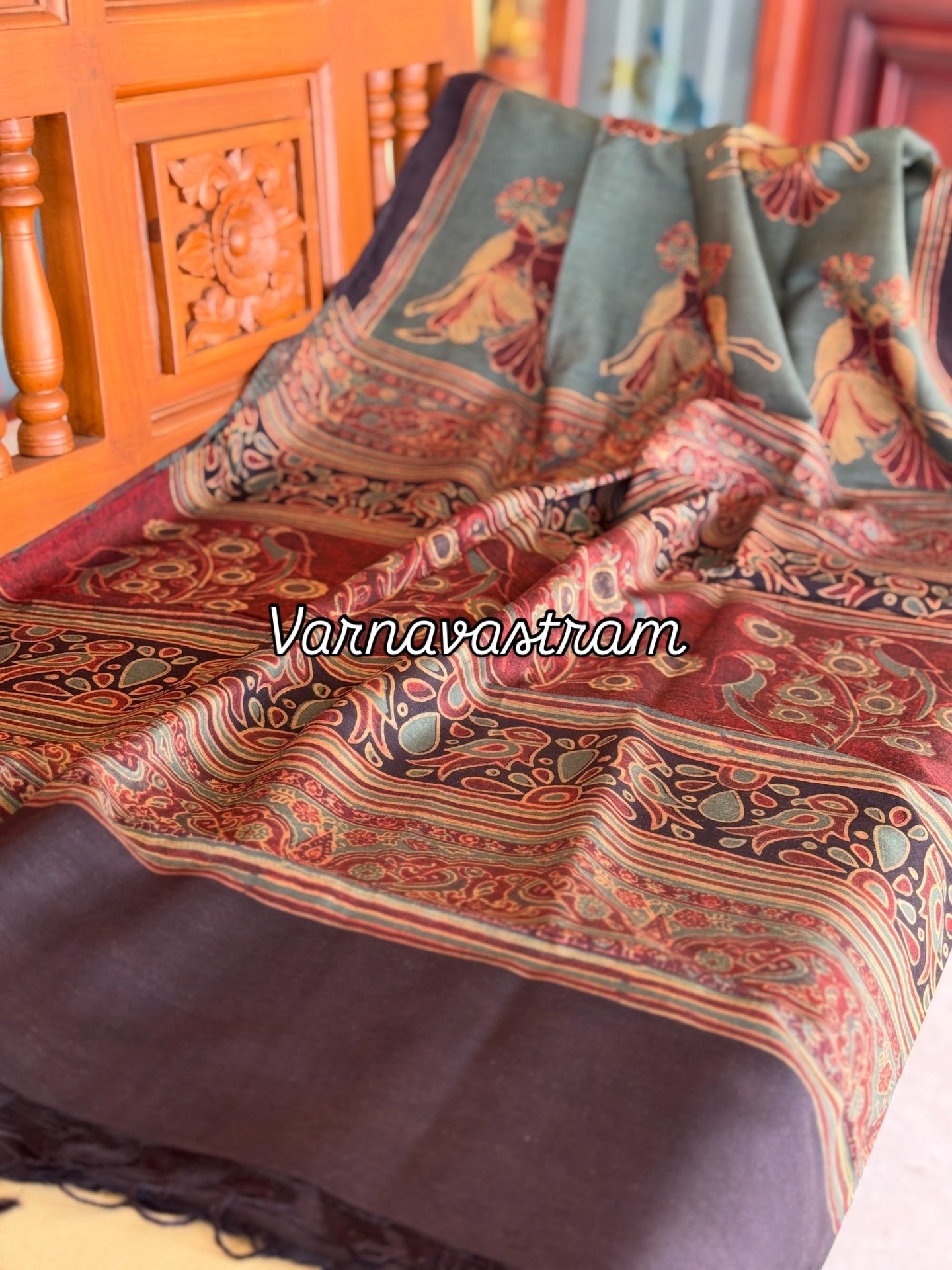 NATURAL DYED / VEGETABLE DYED HANDBLOCK PRINTS AJRAKH SILK DUPPATTA