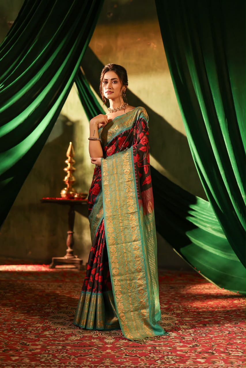 Hand-Drawn and Hand-Painted Penkalamkari on Kuttu kanchi turning border Gadwal silk