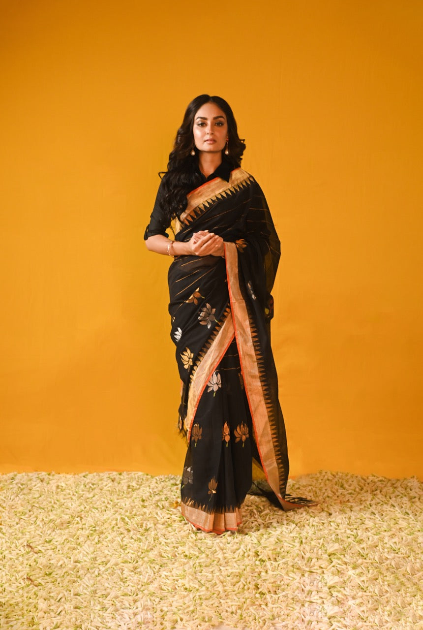 Ponduru Khadi Allover Jaal Jamdani weave cotton saree