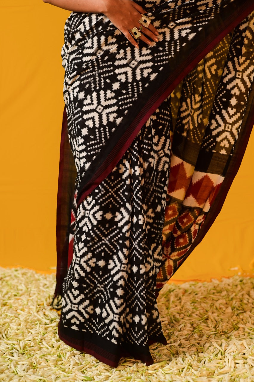 An Exclusive Telia Rumal Double Ikkat Cotton Saree