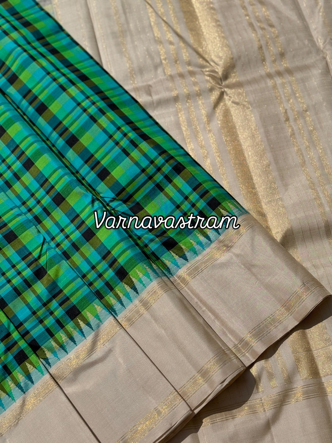 A pleasant Burberry kattam korvai kanchivaram silk saree