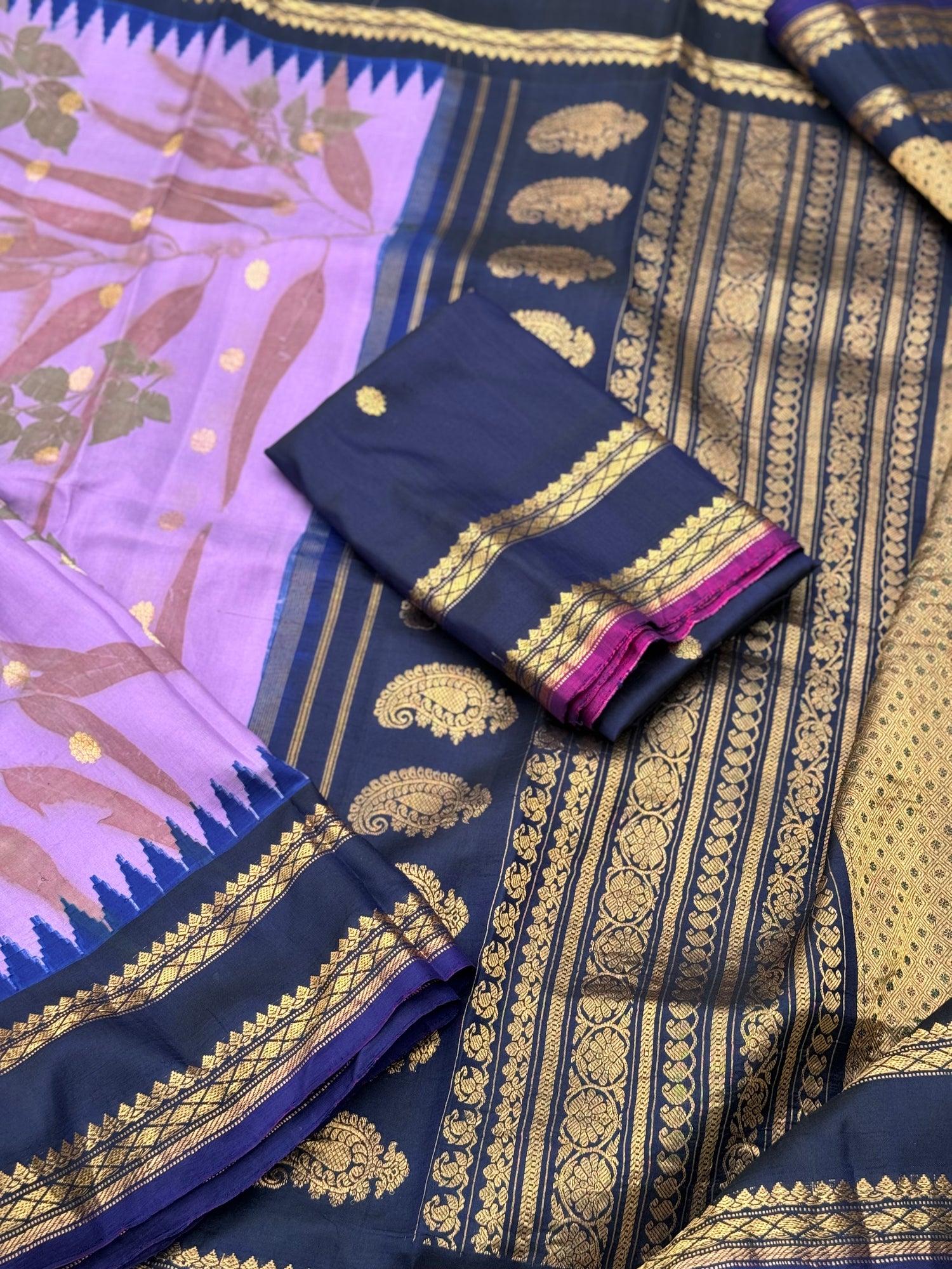 A Lavender with midnight blue Natural Handmade Ecoprints Gadwal silk saree