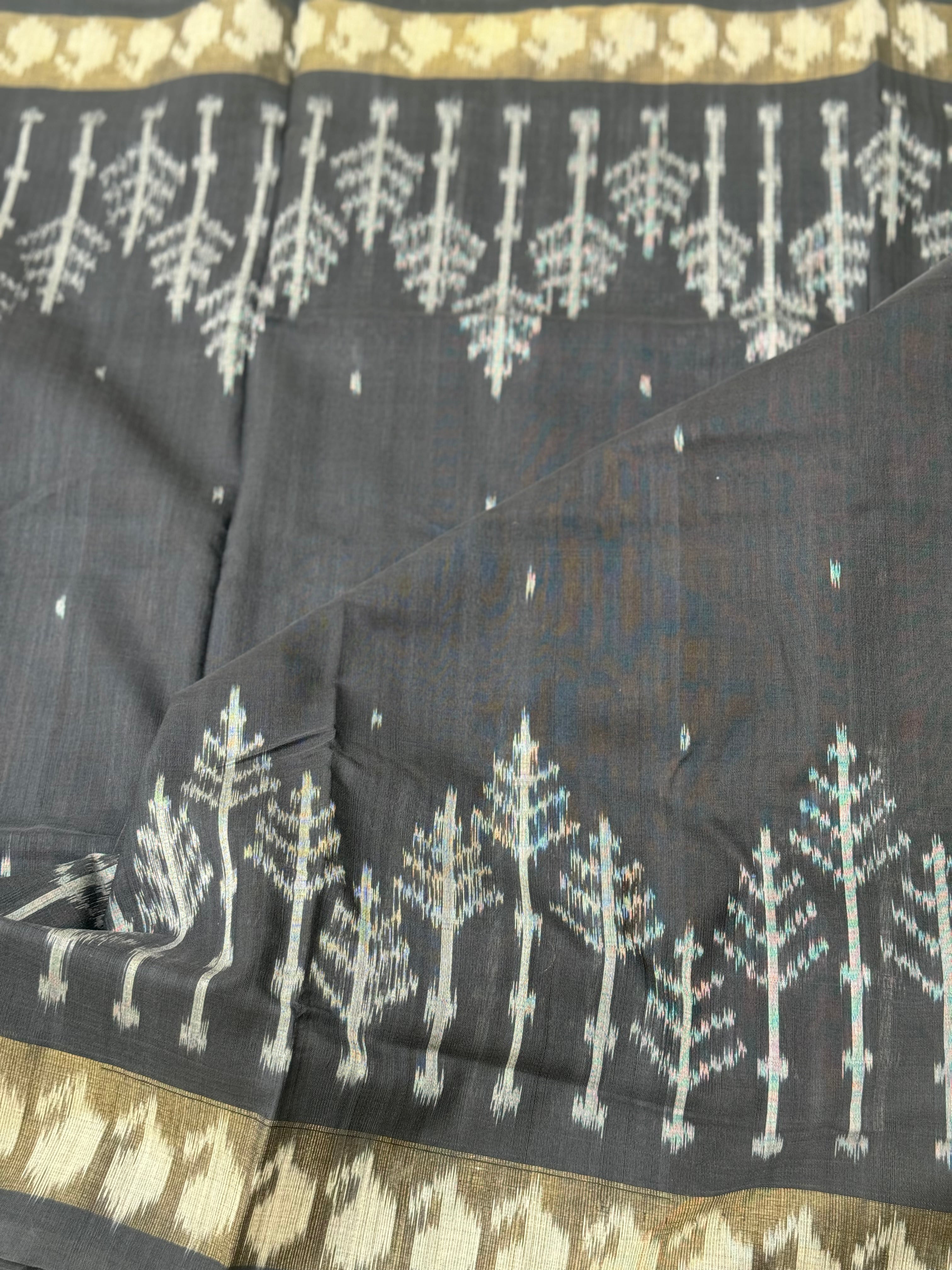 Black zari border handwoven weft single ikkat cotton saree