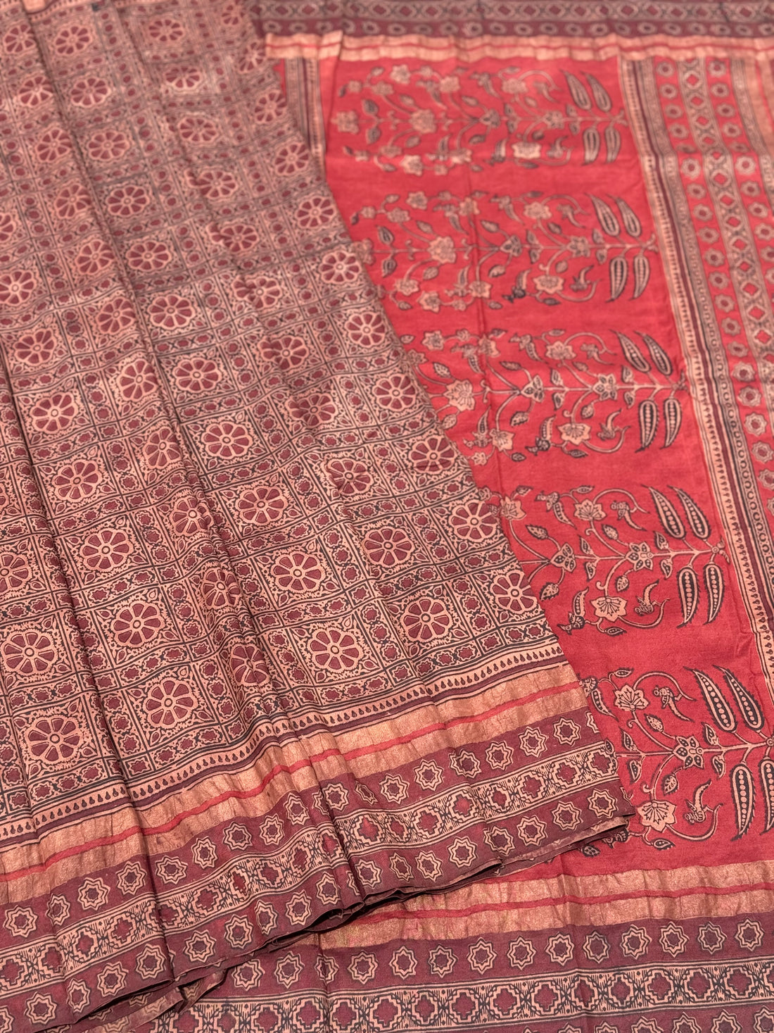 EYARKAI - NATURAL DYE KODALIKARUPPUR BLOCK PRINTS ON TUSSAR BY MULBERRY SILK