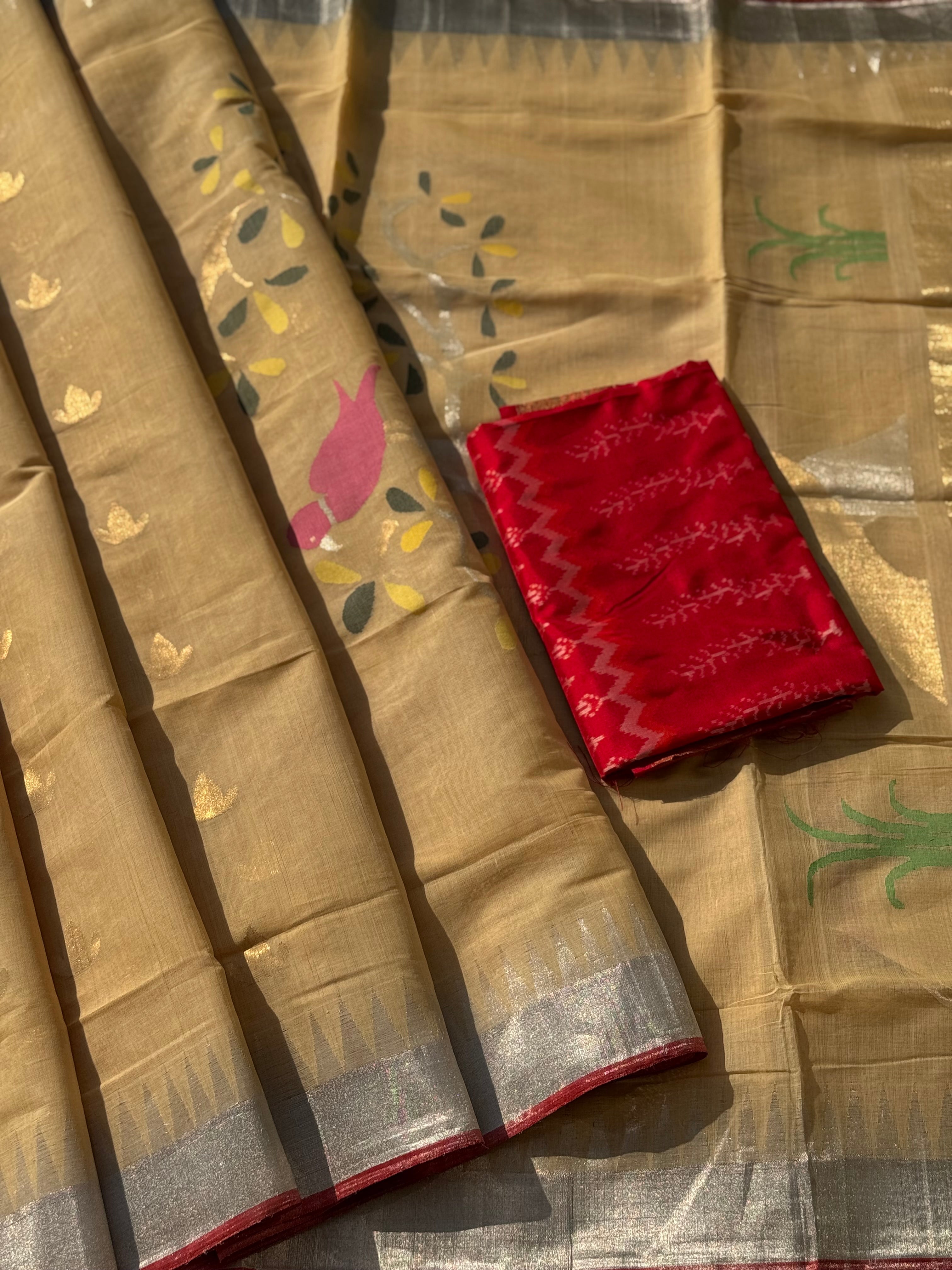 Handspun Ponduru Khadhi Jaal Jamdani Saree in muted gold