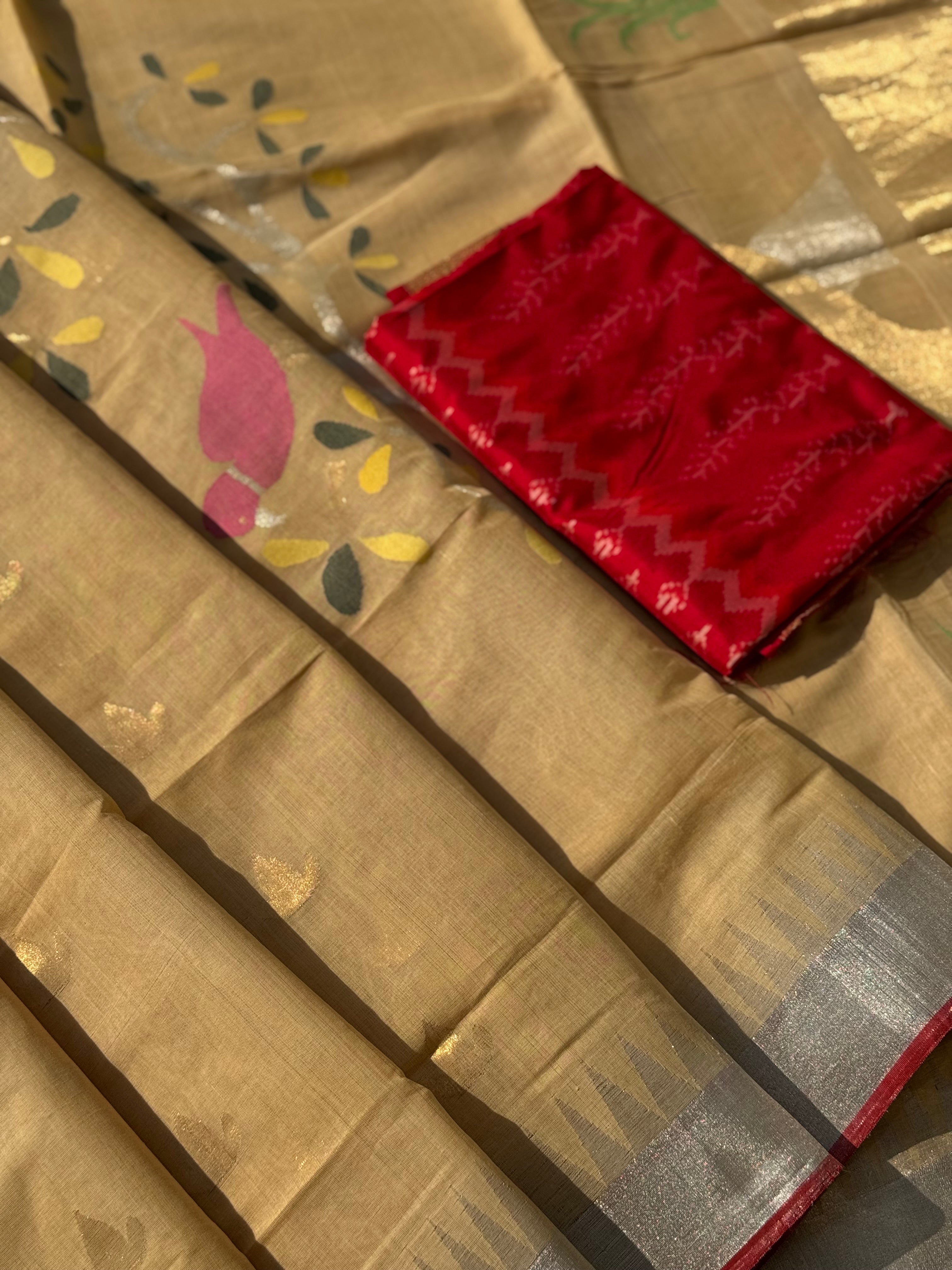 Handspun Ponduru Khadhi Jaal Jamdani Saree in muted gold