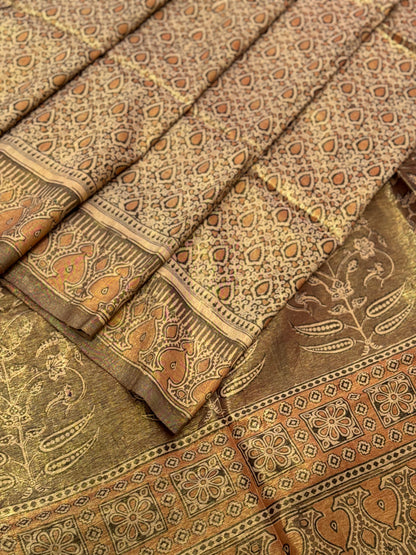 EYARKAI - NATURAL DYE KODALIKARUPPUR BLOCK PRINTS ON TISSUE ZARI GROUNDED COTTON SAREE