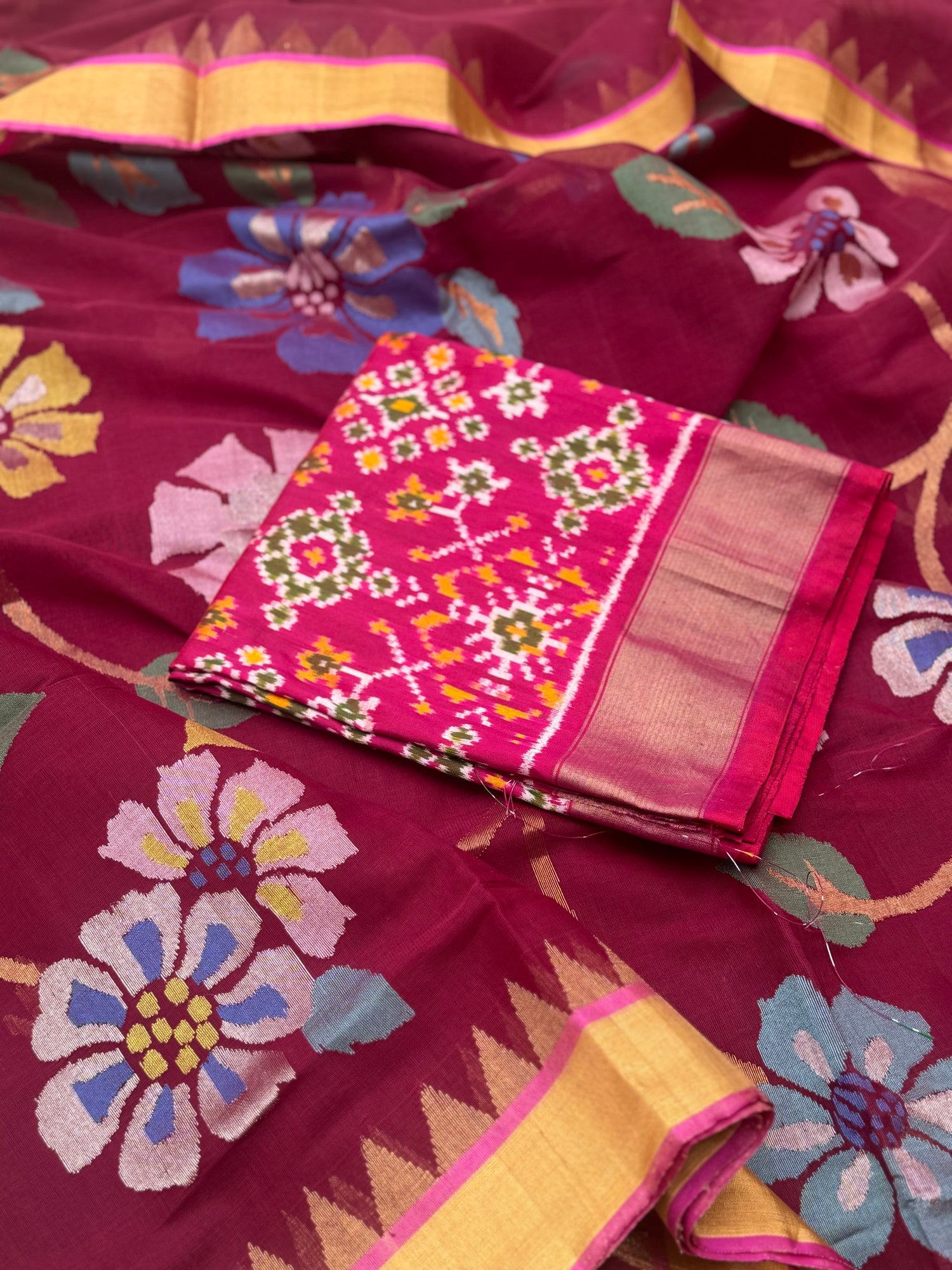 A gorgeous handspun ponduru khadhi jamdani cotton saree full jaal pallu and blouse
