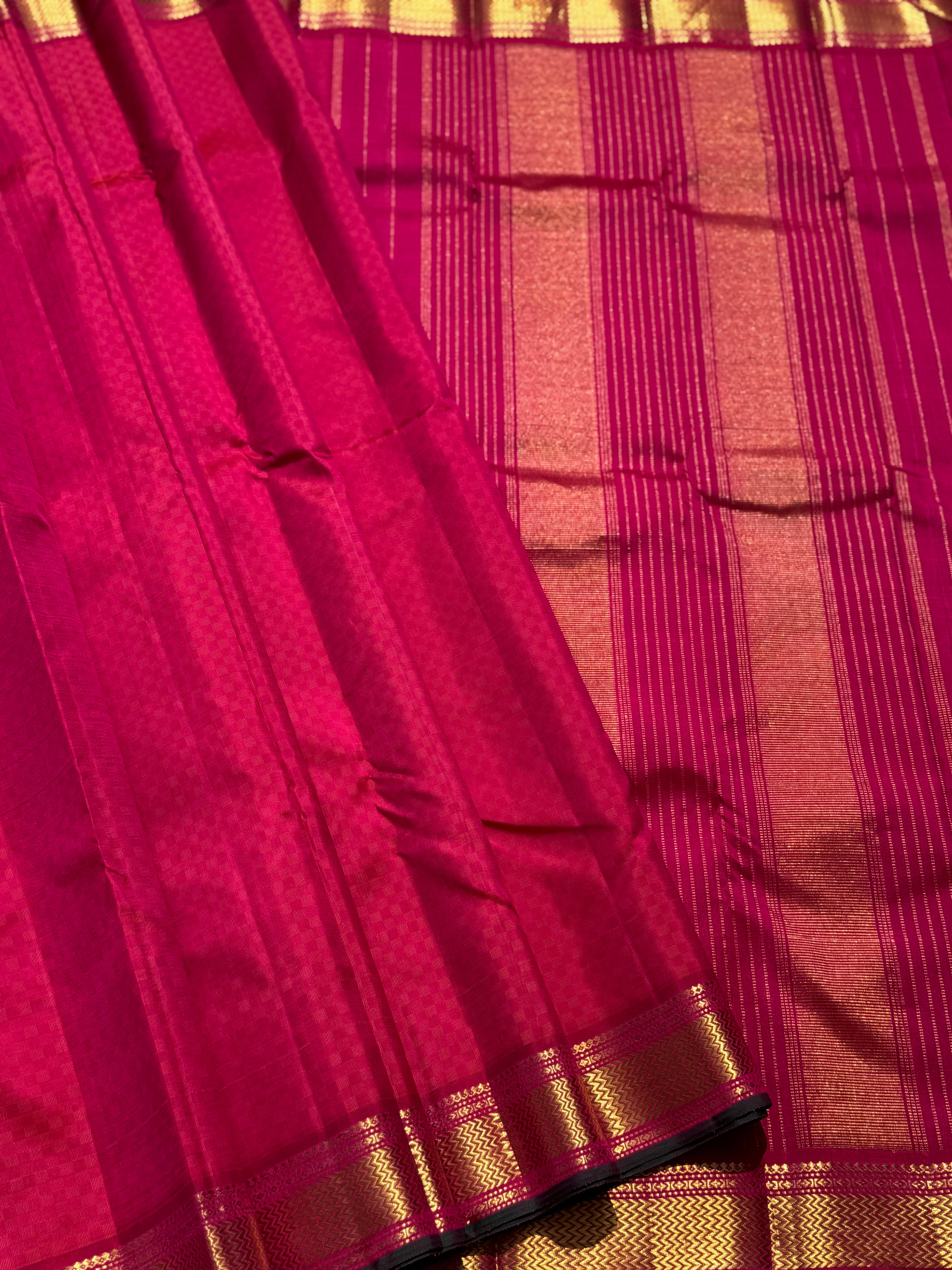 A masterpiece Paimadi kanchivaram silk saree with vanki zari border