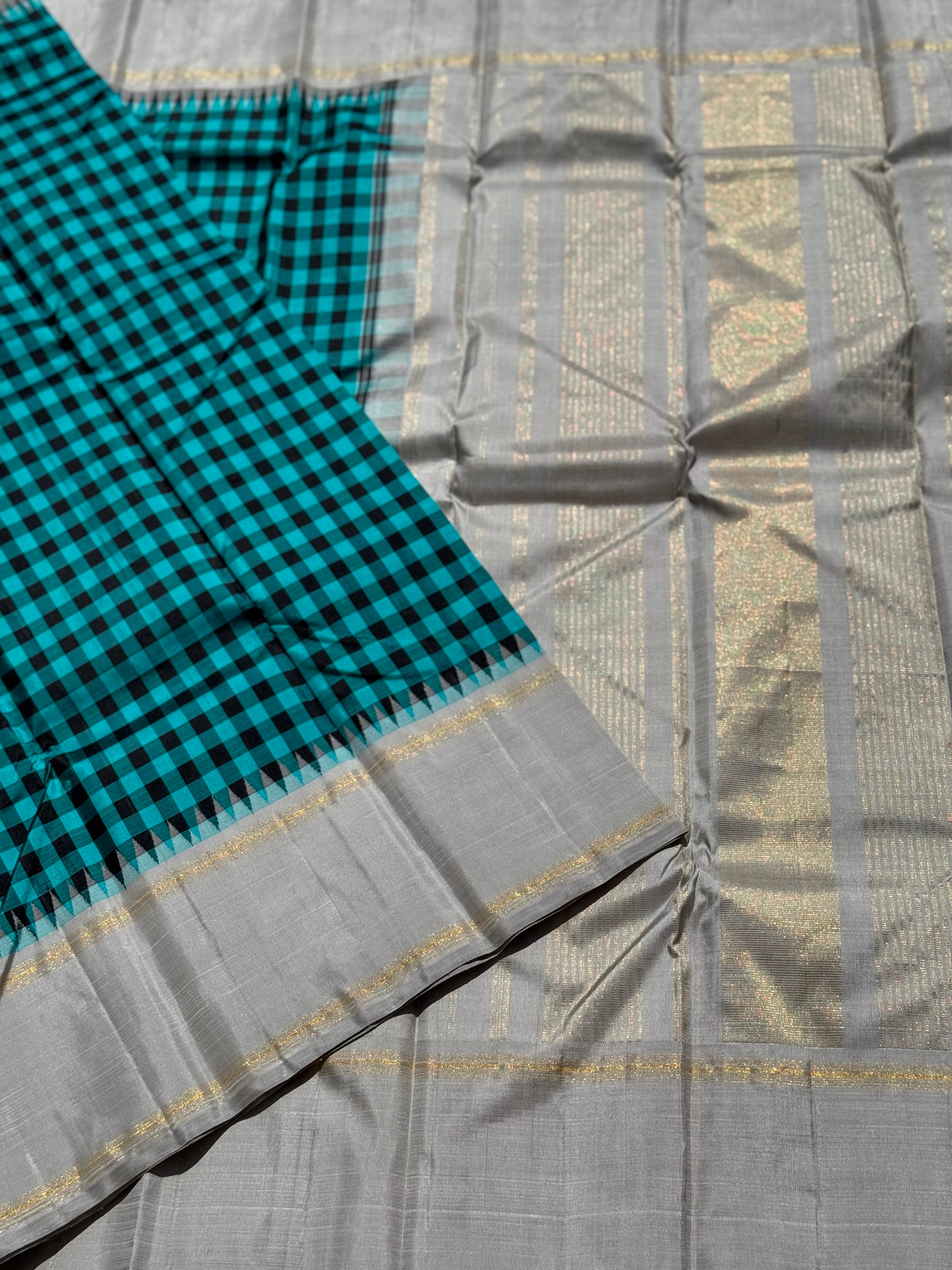 A pleasant seagreen pattani kattam korvai kanchivaram silk saree