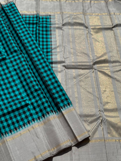 A pleasant seagreen pattani kattam korvai kanchivaram silk saree