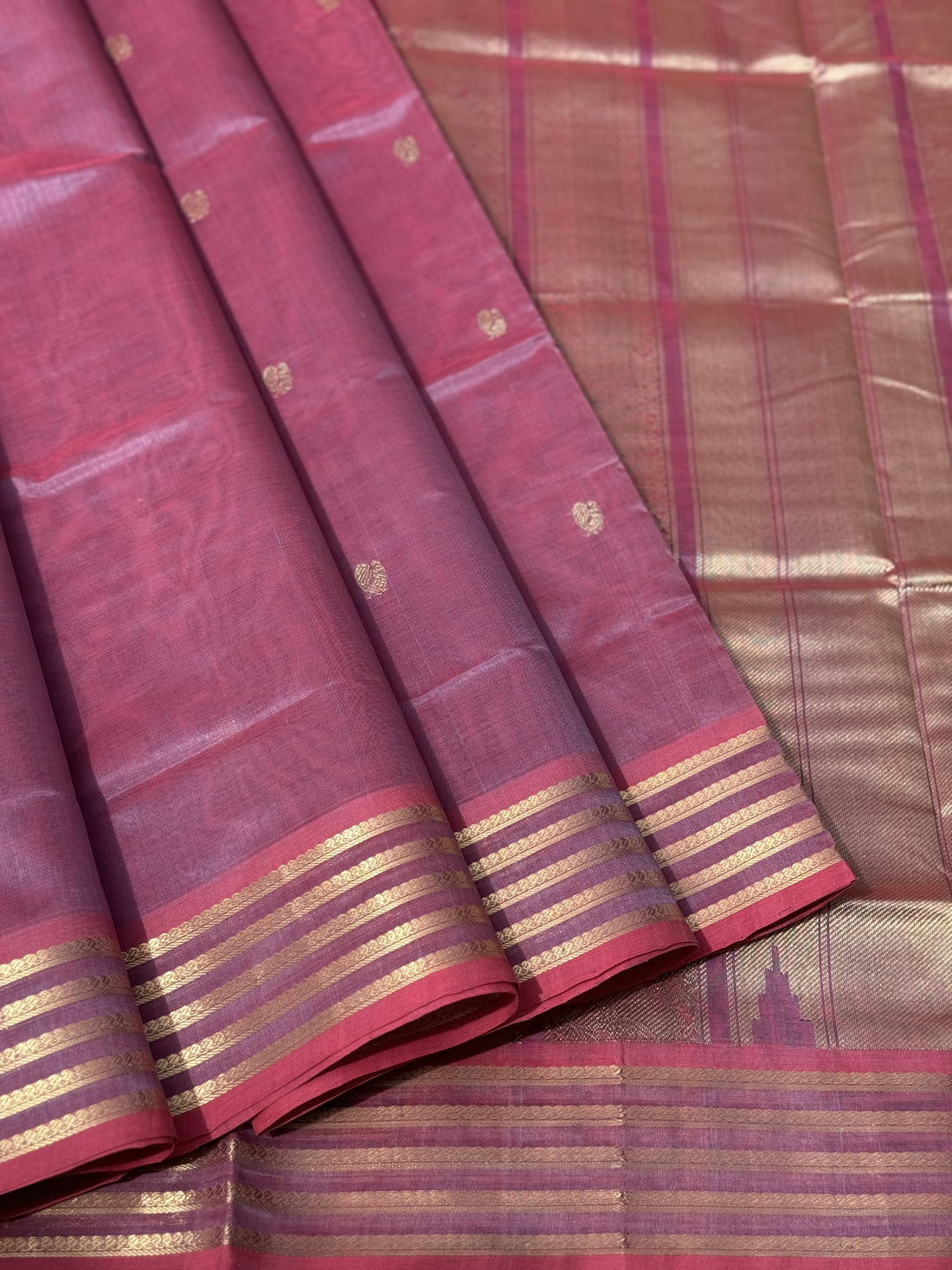 A gorgeous mauve pink with purple shot kanchi silk cotton saree