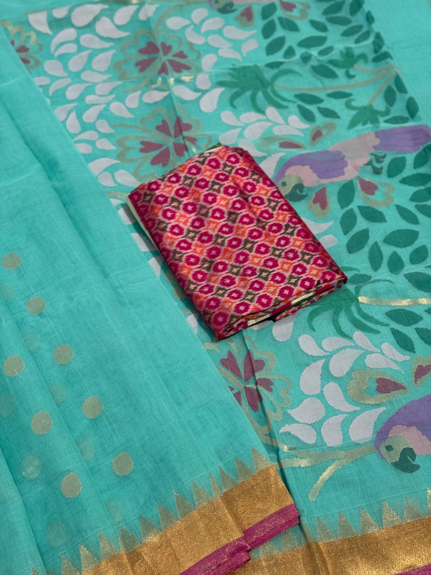 A gorgeous handspun ponduru Khadhi jamdani cotton saree