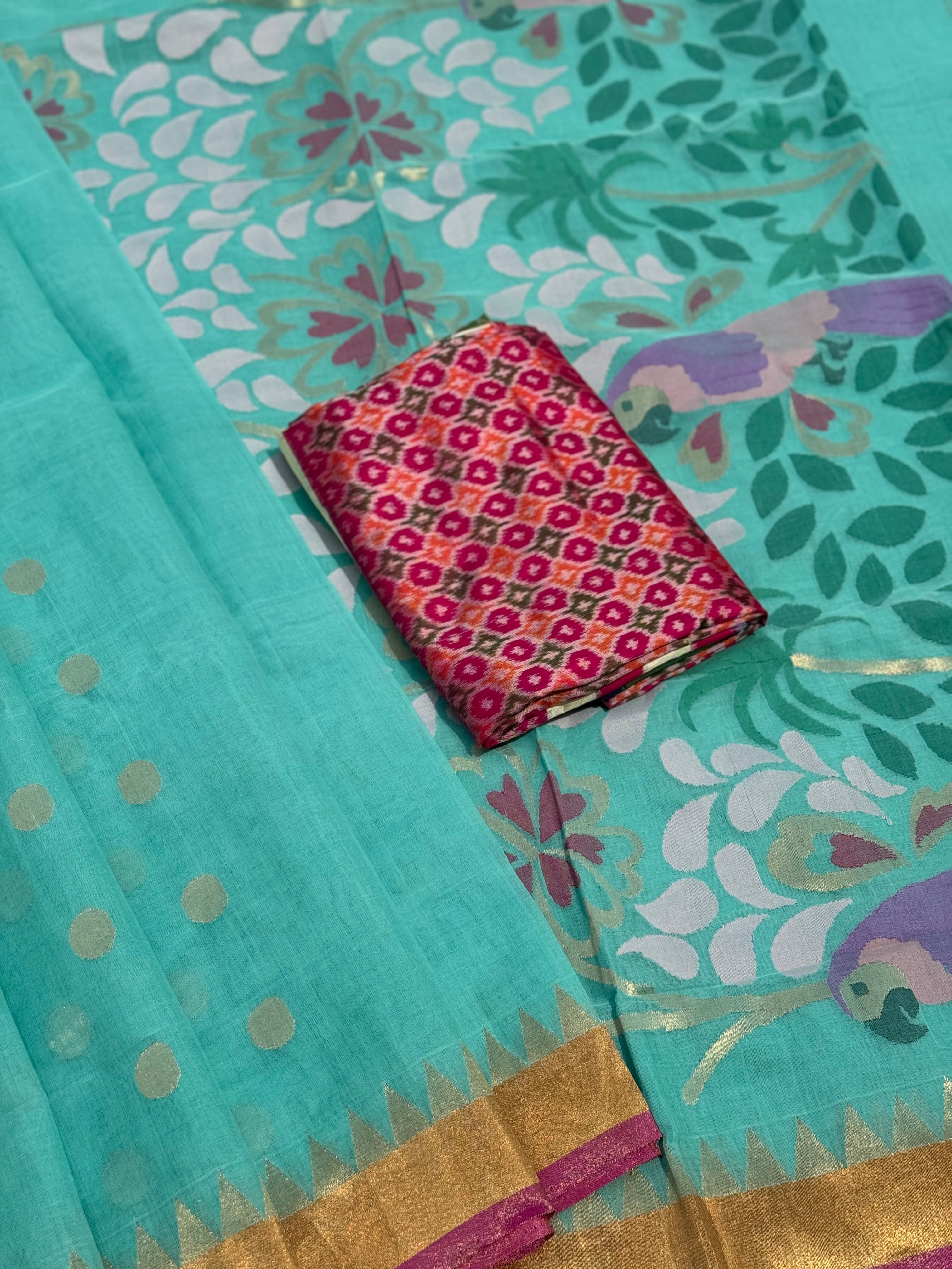 A gorgeous handspun ponduru Khadhi jamdani cotton saree