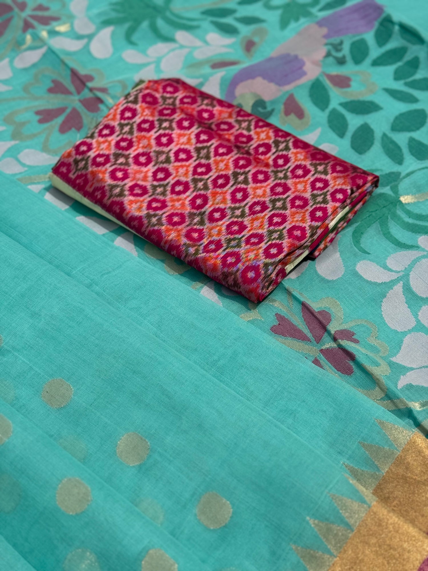 A gorgeous handspun ponduru Khadhi jamdani cotton saree