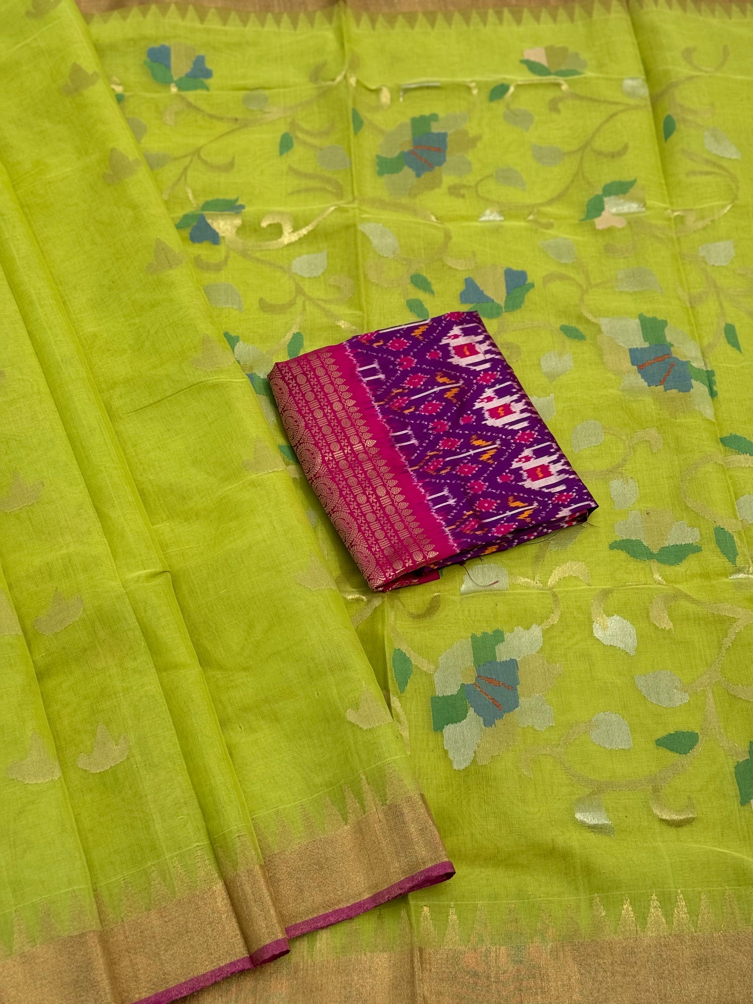 A gorgeous handspun ponduru Khadhi jamdani cotton saree in chartreuse green