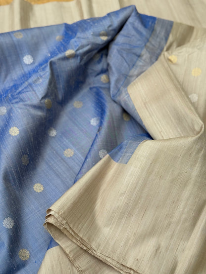 A gorgeous offwhite with powder blue temple border kuttu handwoven gadwal dupion raw silk saree