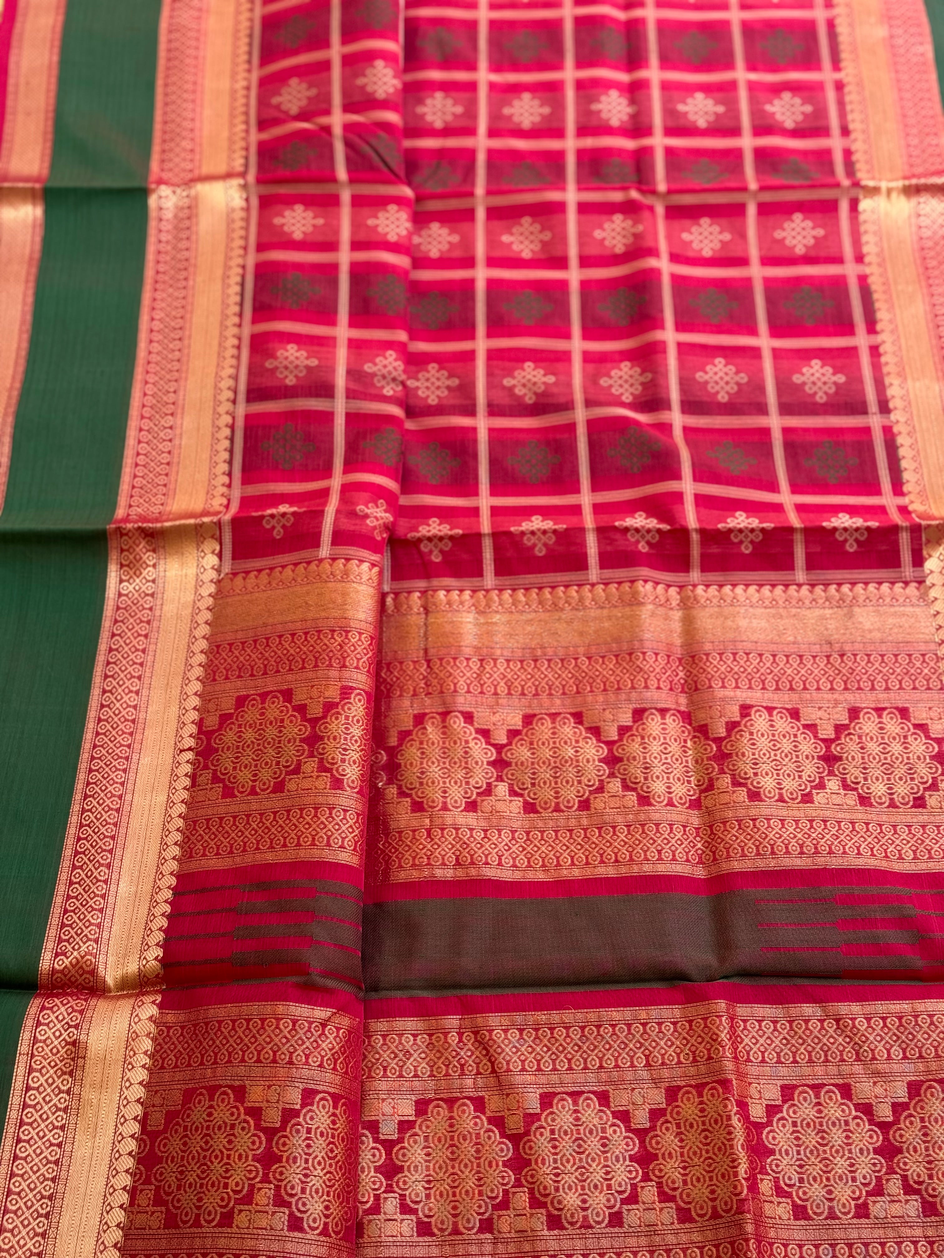 A gorgeous raspberry pink shade handwoven kolam buttas  silk cotton saree