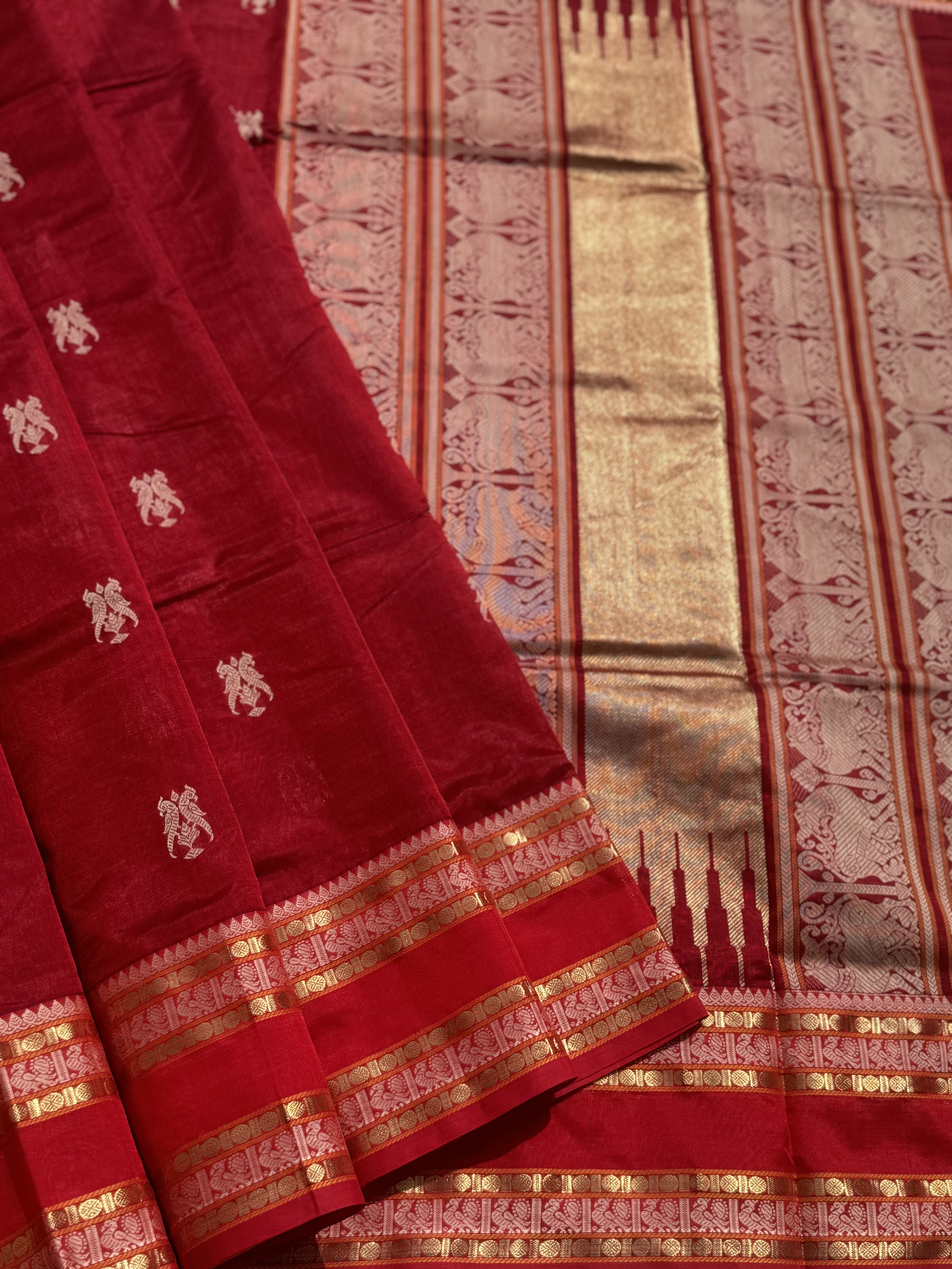 A gorgeous deep red handwoven twin parrots Kanchi silk cotton saree