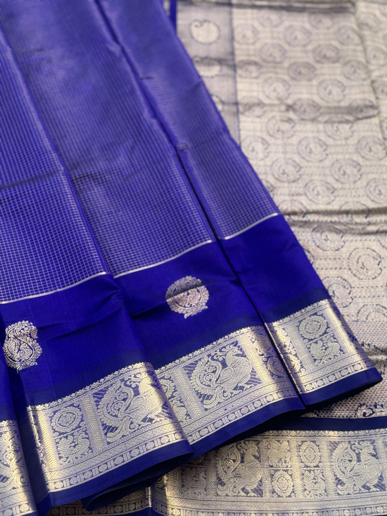 A gorgeous Royal blue zari checks weave handwoven kanchi silk cotton saree