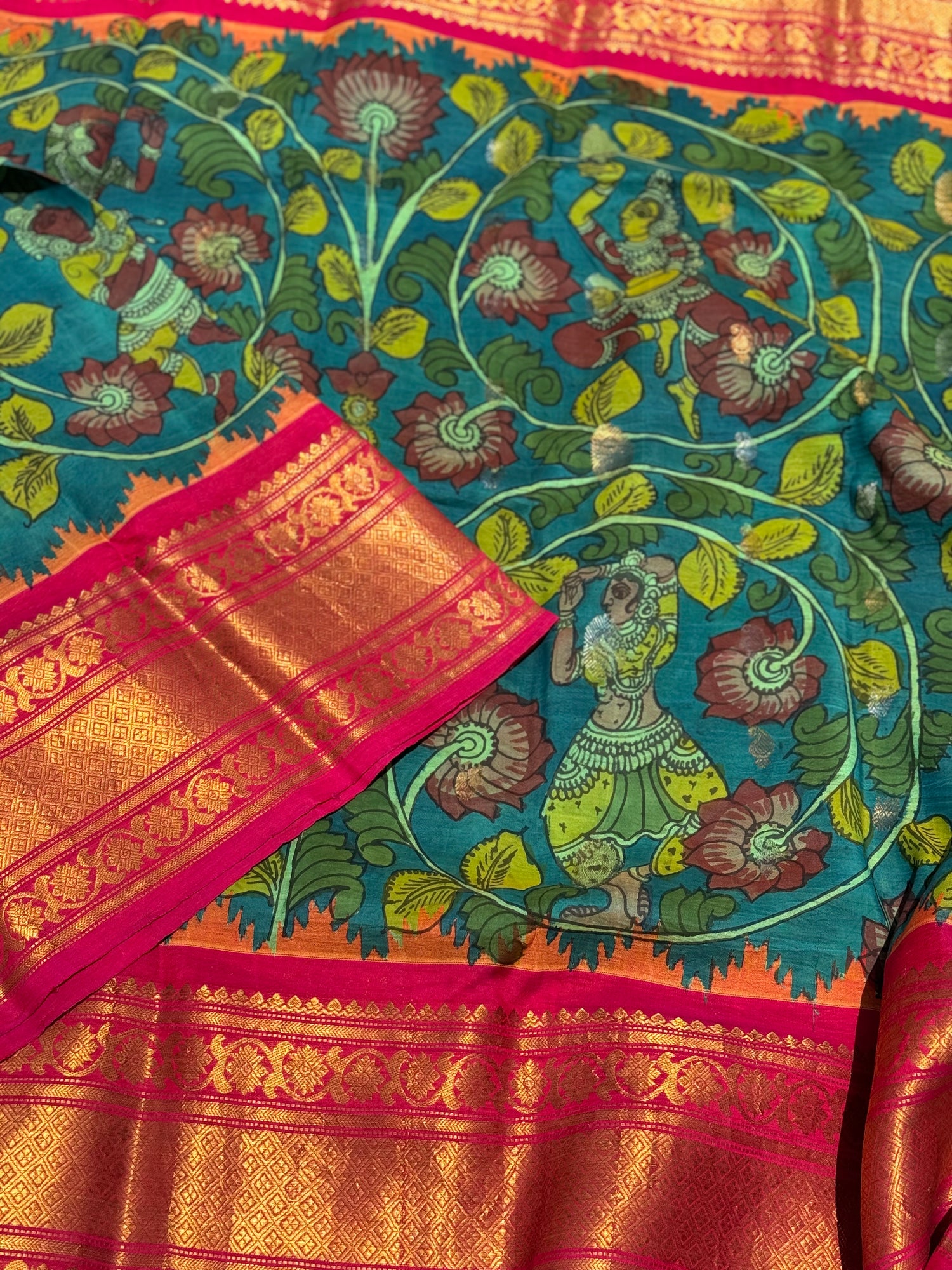 Complete HandDrawn And HandPainted Penkalamkari Gadwal silk saree