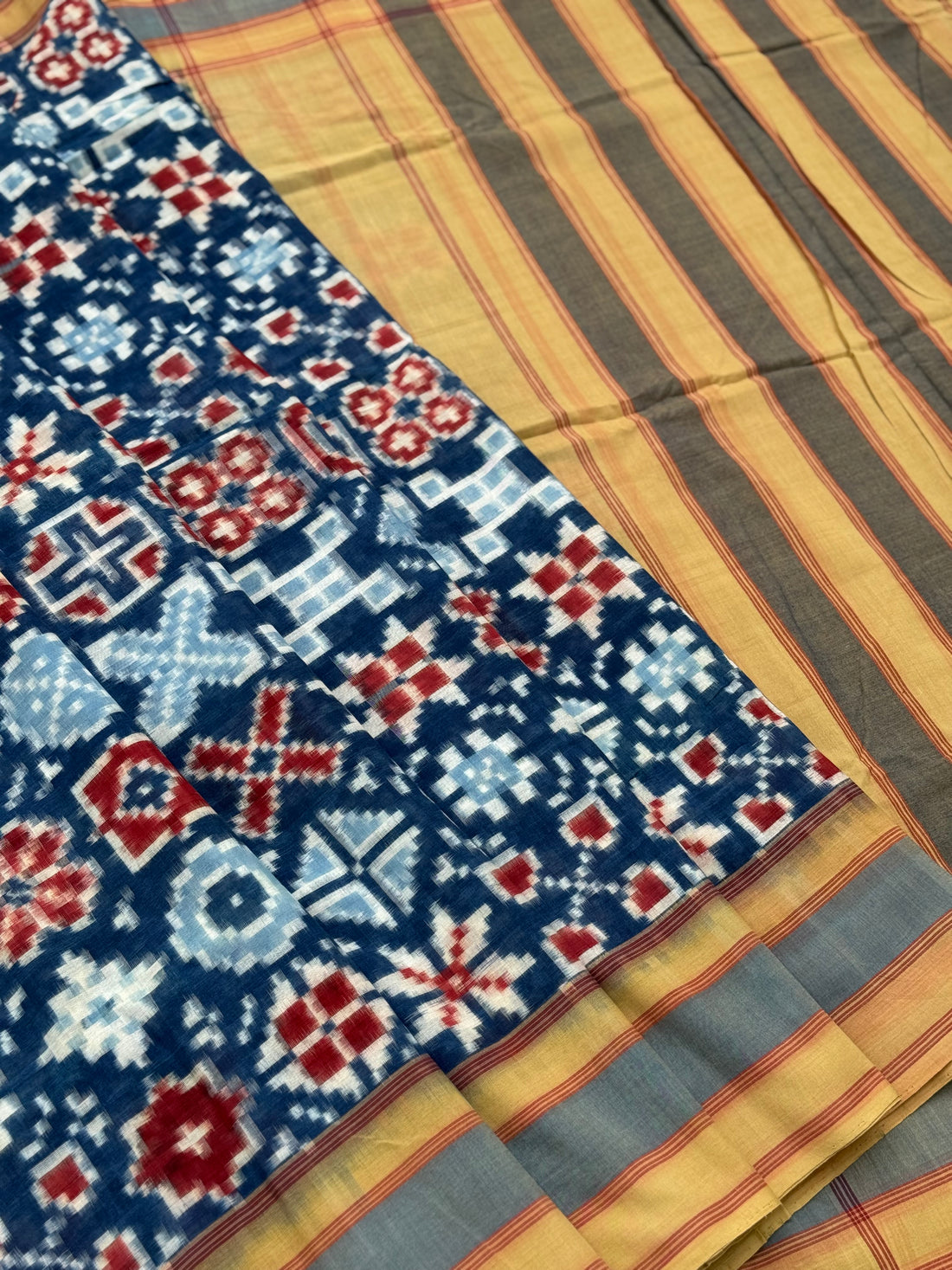 20 Motifs Natural Dyed Double Ikkat Telia Rumal Cotton Saree