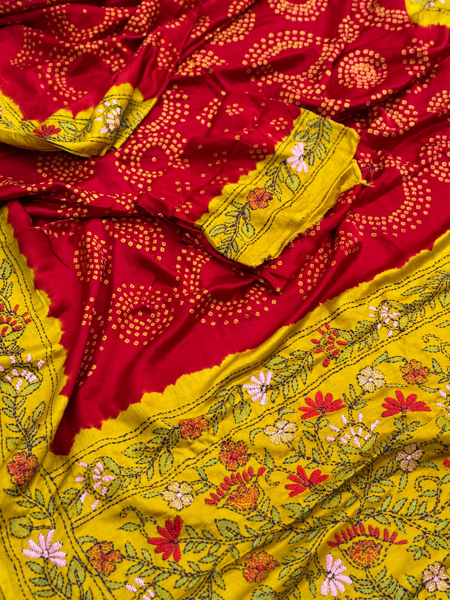 Handwoven Gajji silk with handknotted Bhandej and Katha hand embroidery work saree