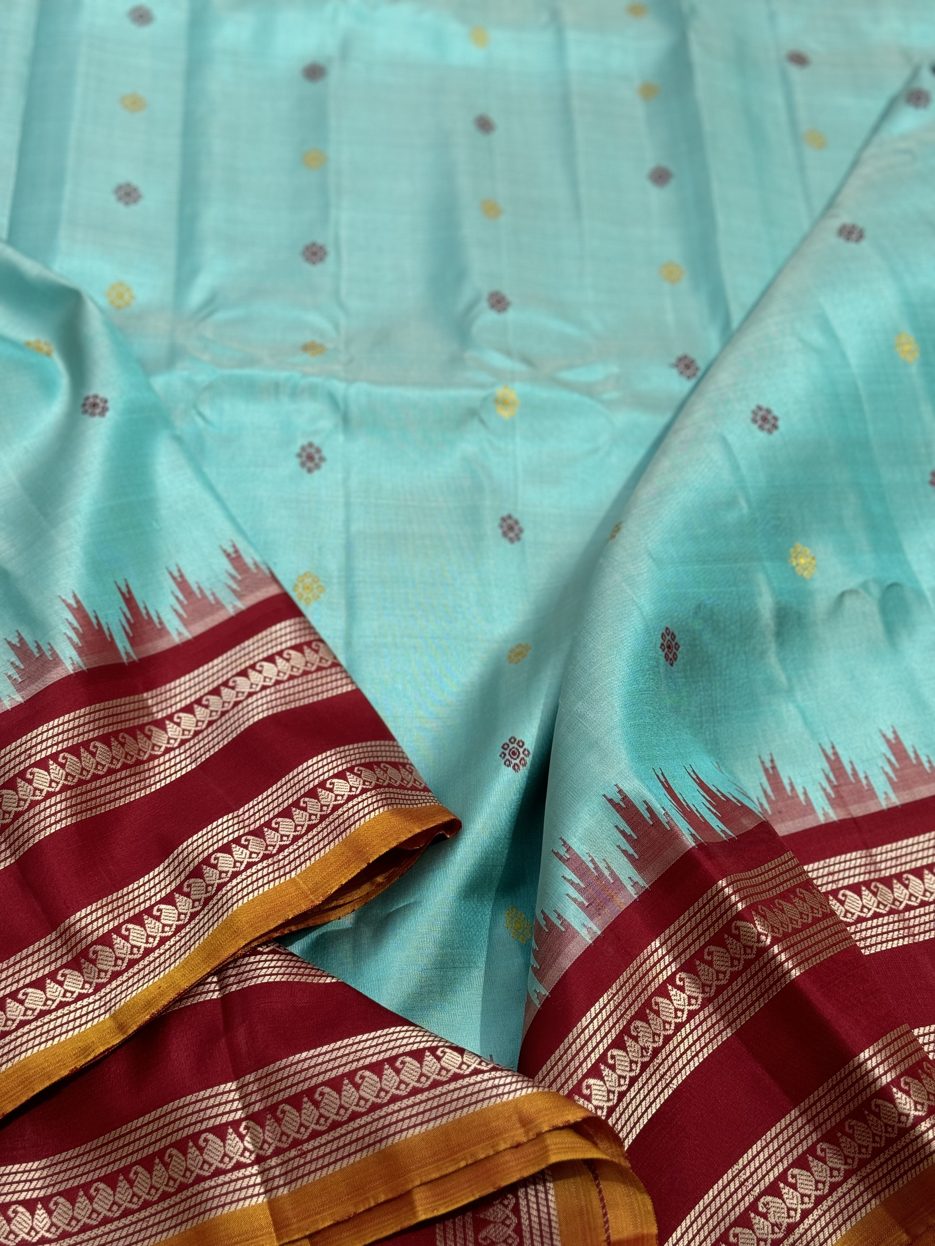 APURVA - Handwoven Threadwork Gadwal silk saree in shagreen with deep red