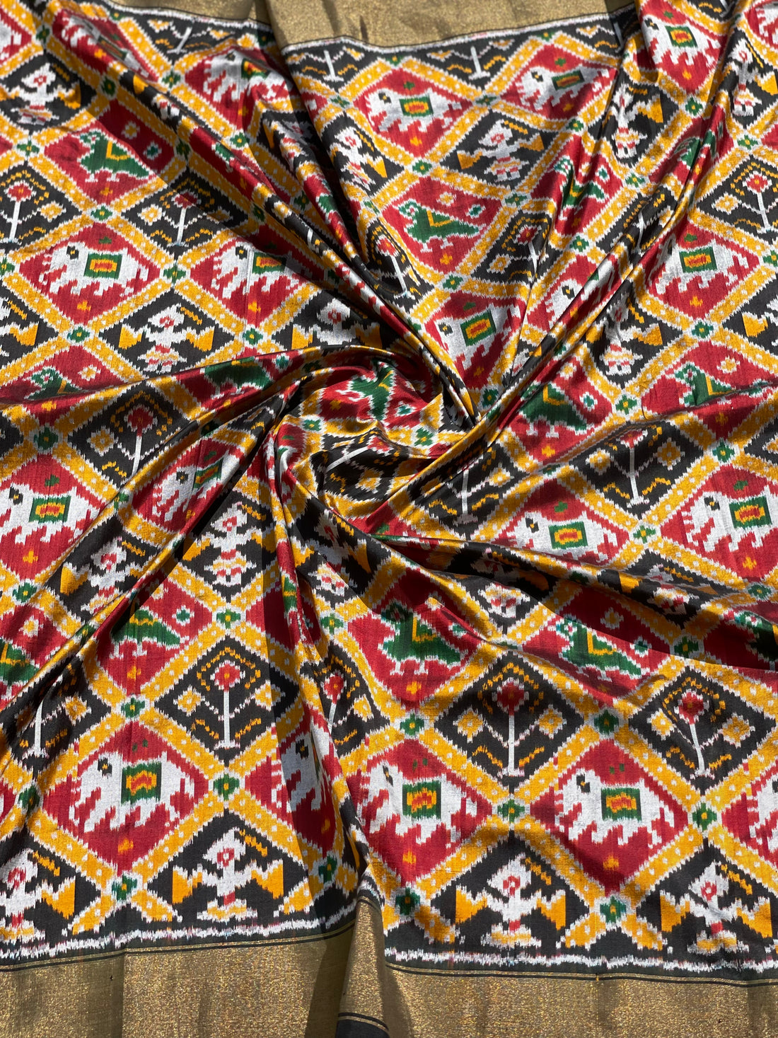 Pure Mulberry Silk Narikunjar inspired Patola ikkat Yardage