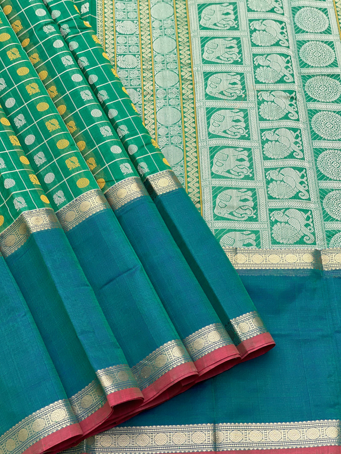 Forest Green 1000 buttas Kanchi Silk Cotton Saree