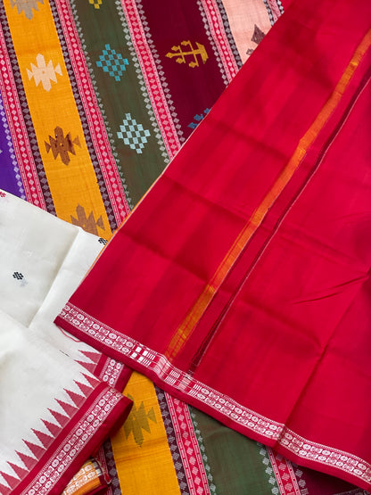 An elegant Berhampuri patta Silk saree in off-white with Ganga Jamuna border