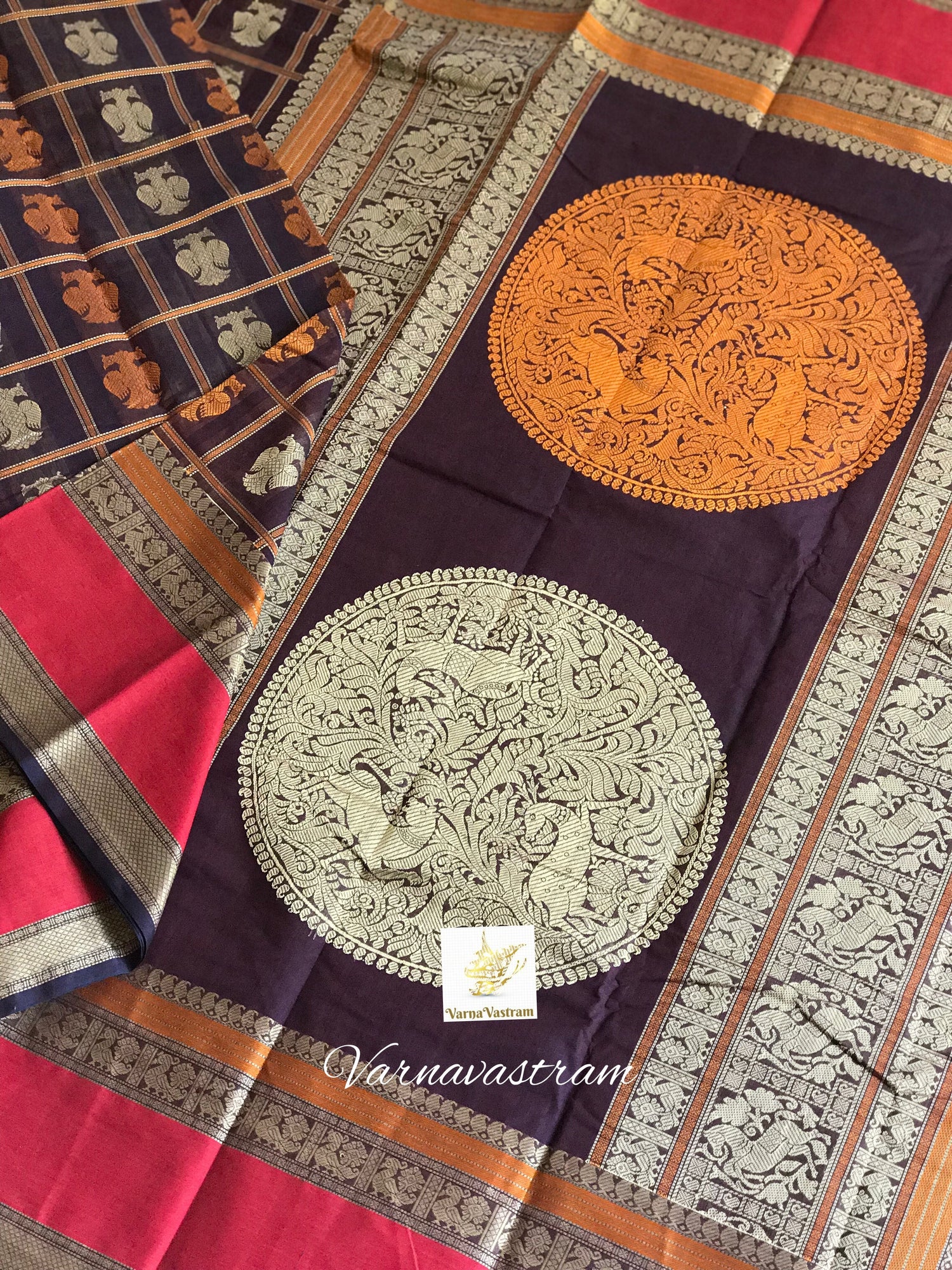 1000 Buttas Gandhaberunda Kanchi silk Cotton Saree