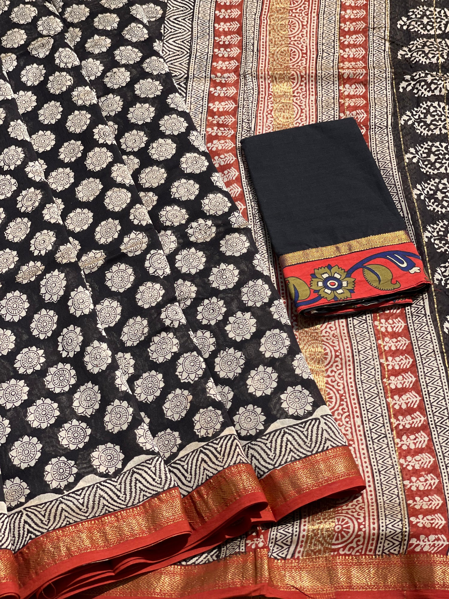 Chanderi silk cotton hand block printed saree with Maheswari border