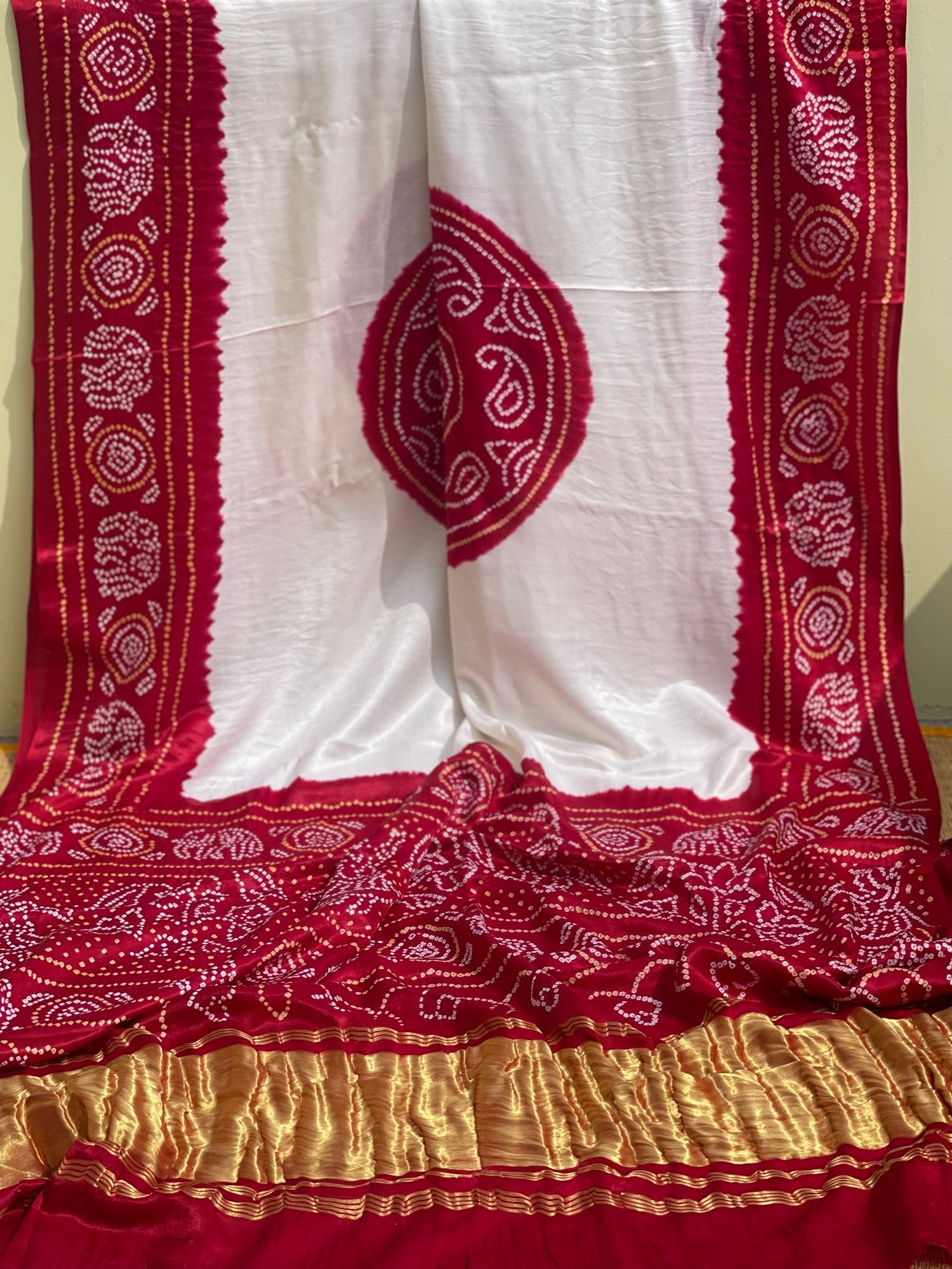 Tie And Dye Hand Knotted Rai Bandhej Gajji Silk Saree