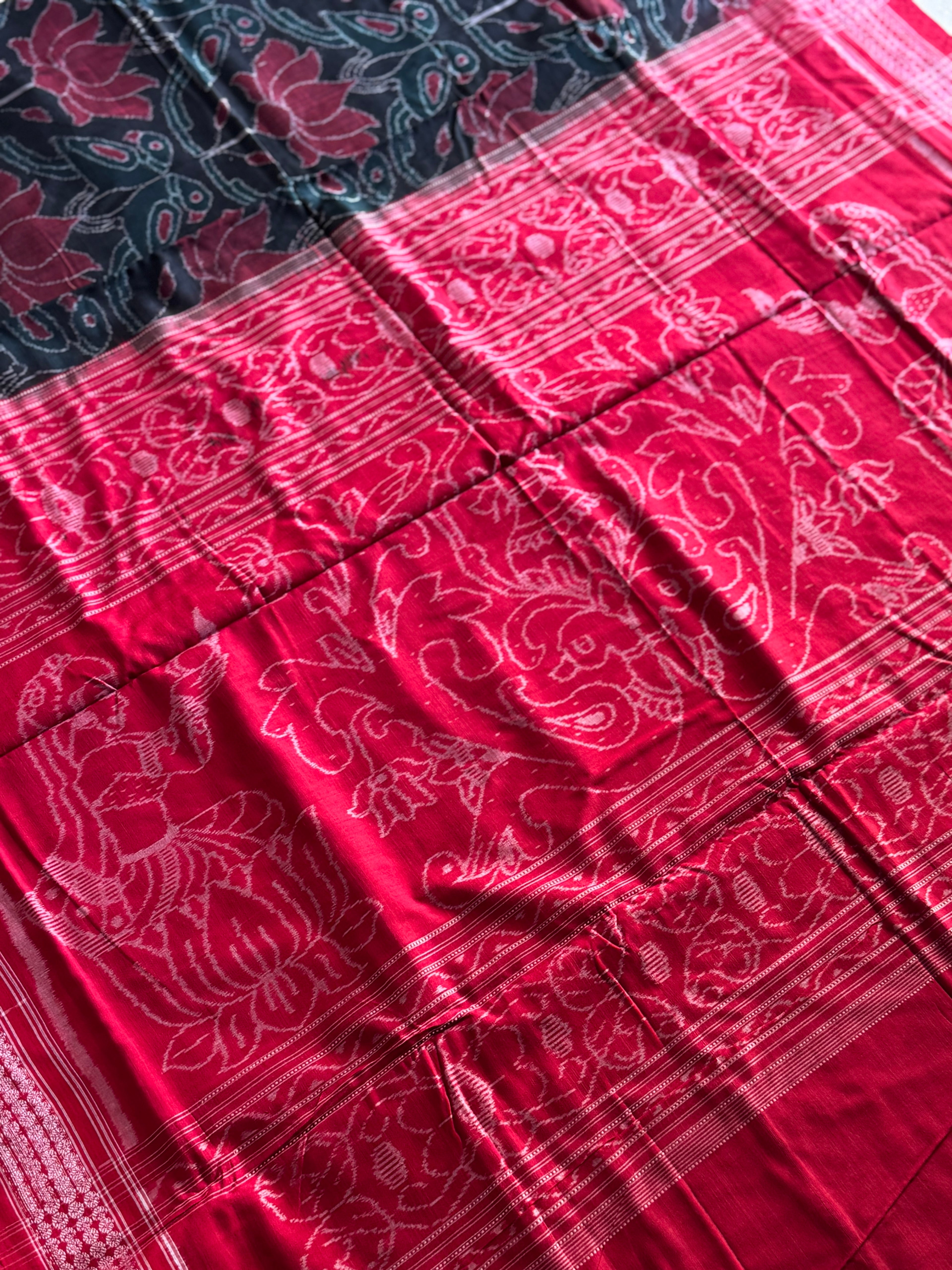 Twin Parrots With Lotus Odisha Ikkat Cotton Saree
