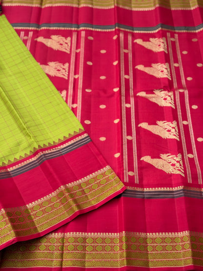 Aesthetic vintage revival kutrala kuravanji Kanchivaram silk saree in sampanga green with red