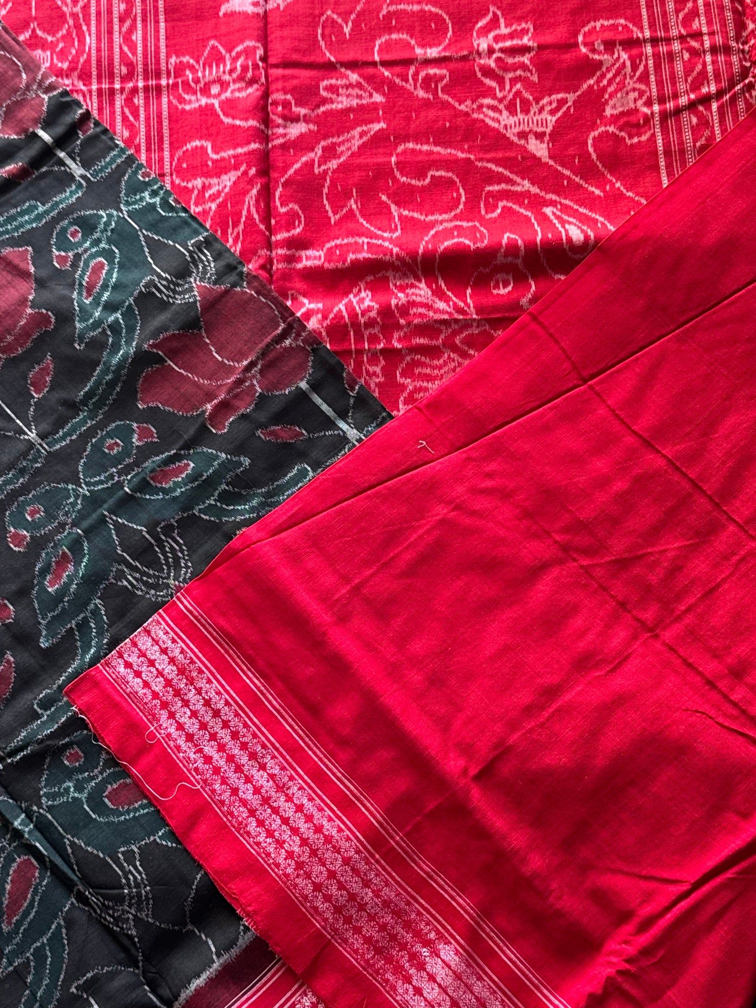 Twin Parrots With Lotus Odisha Ikkat Cotton Saree
