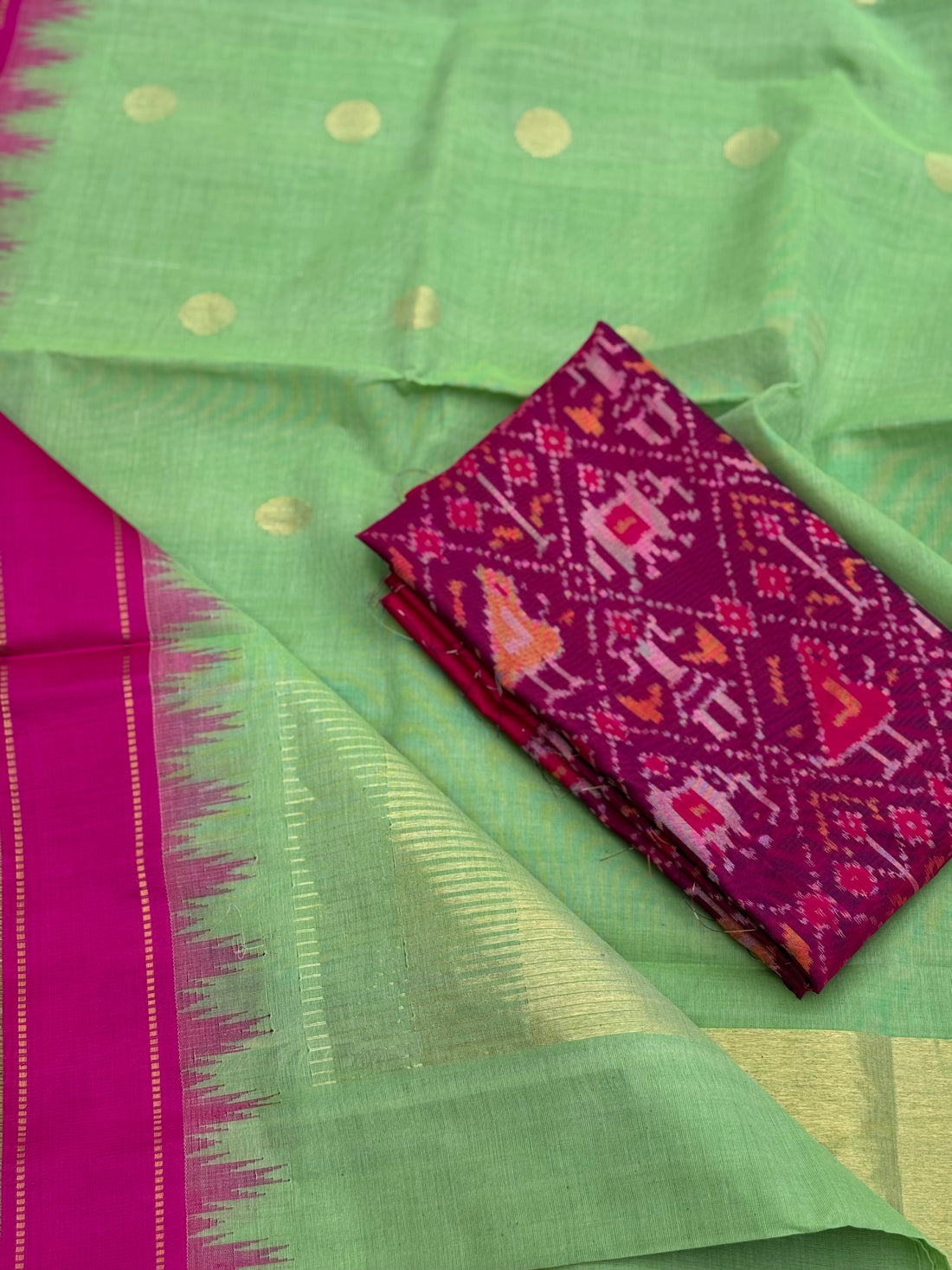 Handspun and handwoven ponduru Khadhi jamdani cotton saree