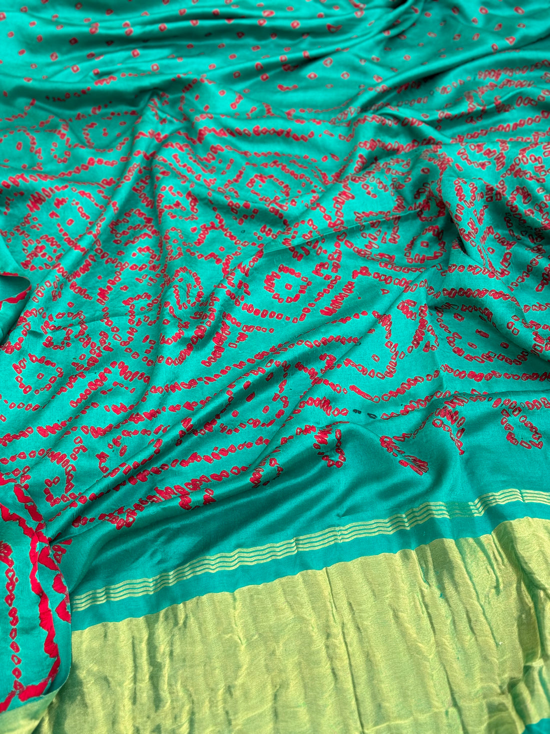 Tie And Dye Hand Knotted Rai Bandhej Gajji Silk Saree