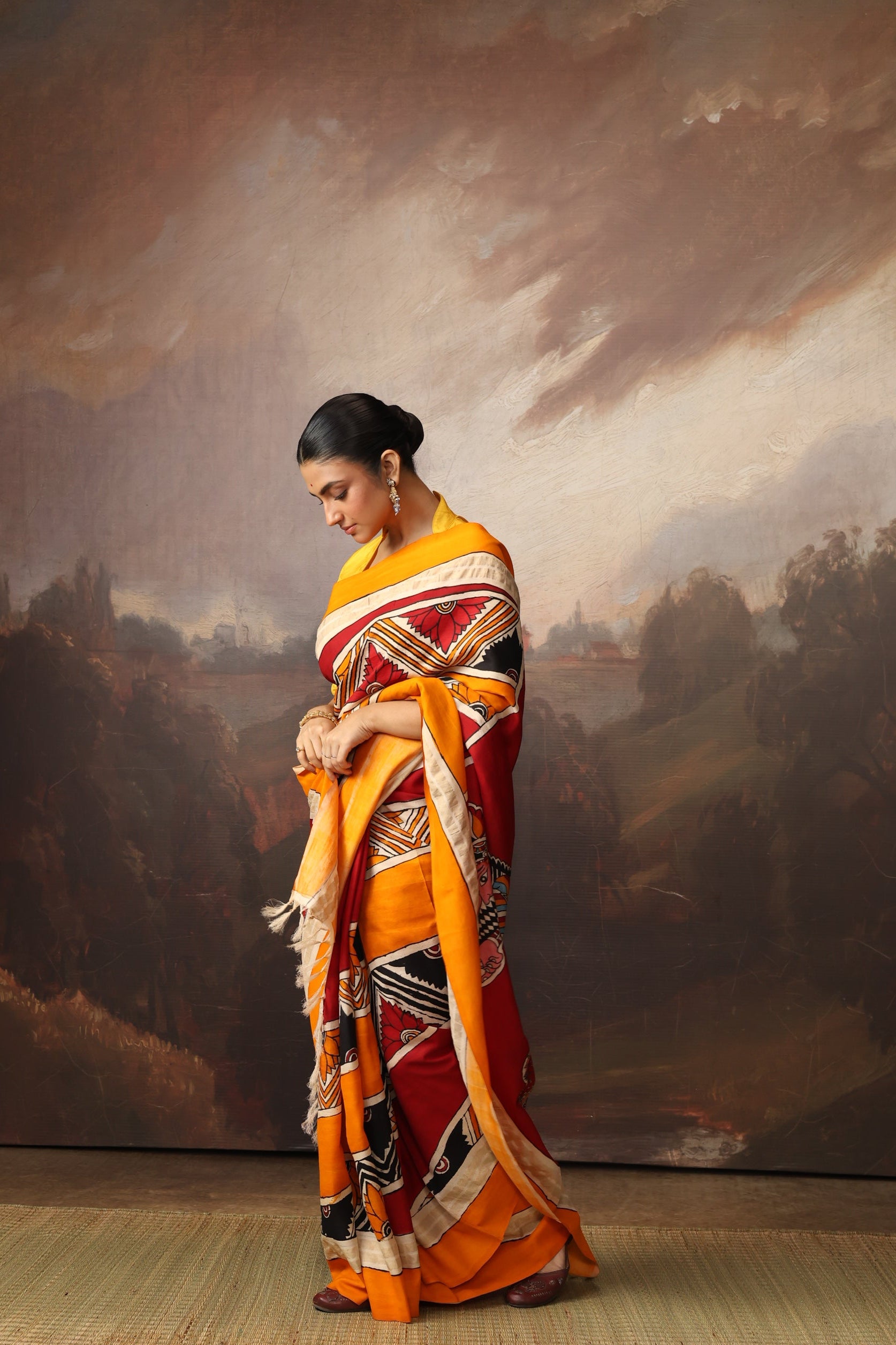 MAAYA - The optical illusion temple architecture depicted sickalnayakanpet penkalamkari silk saree