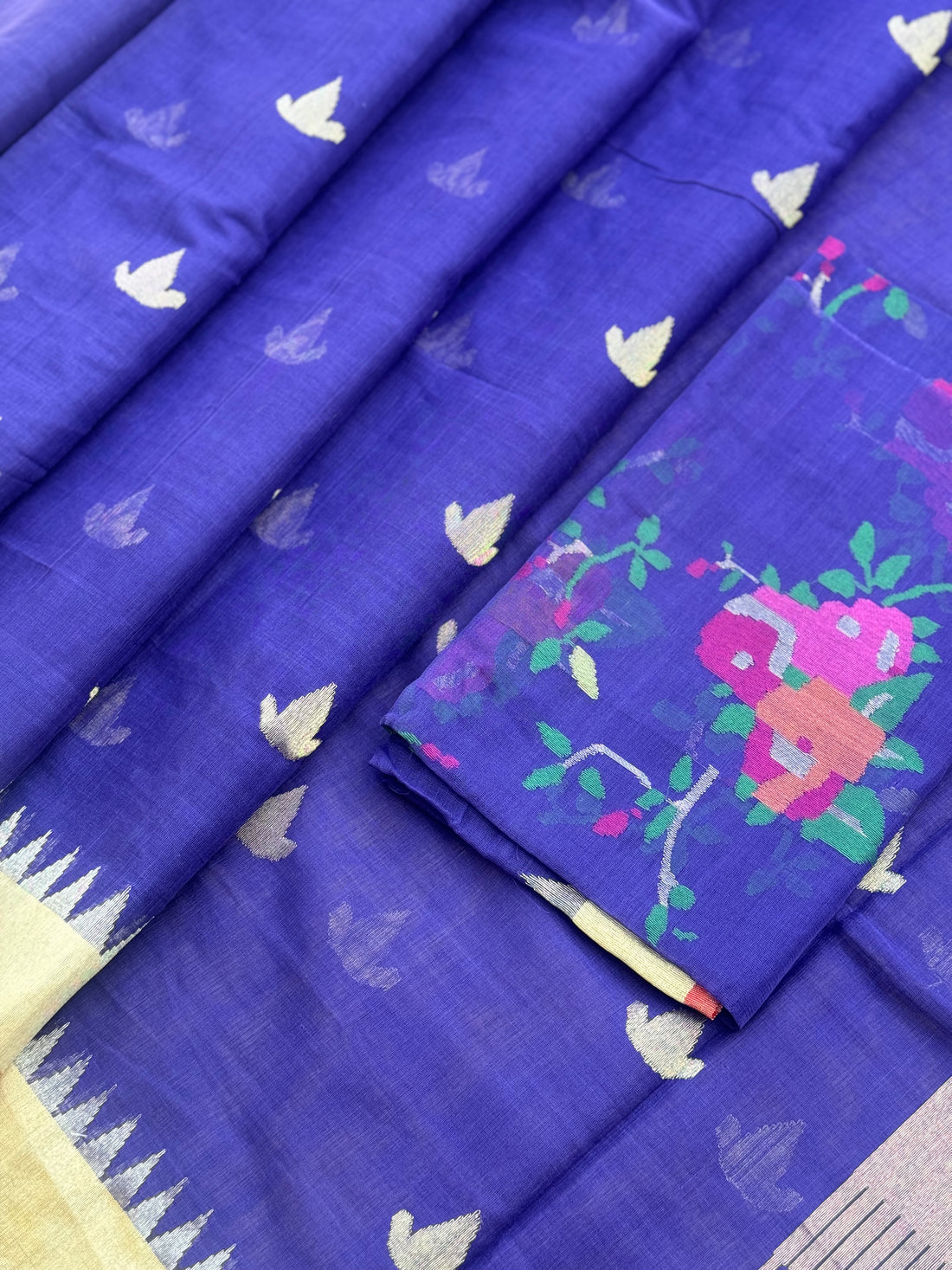 Ponduru Khadhi purple blue saree with all over jaal weave on blouse