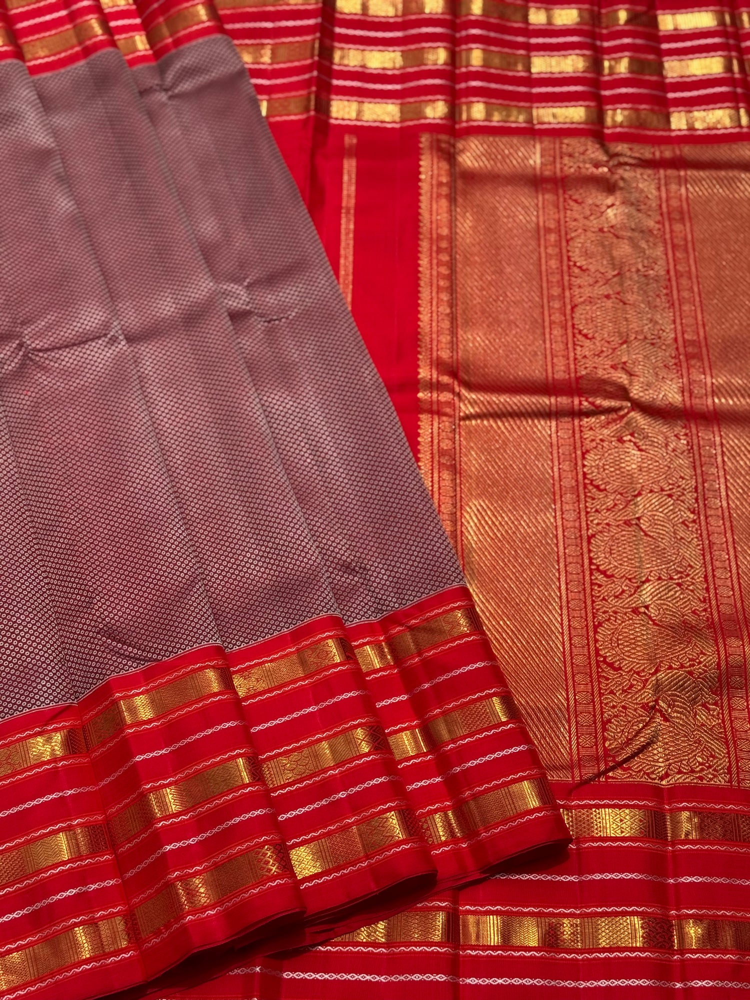A gorgeous masterpiece honeycomb motif korvai kanchivaram silk saree