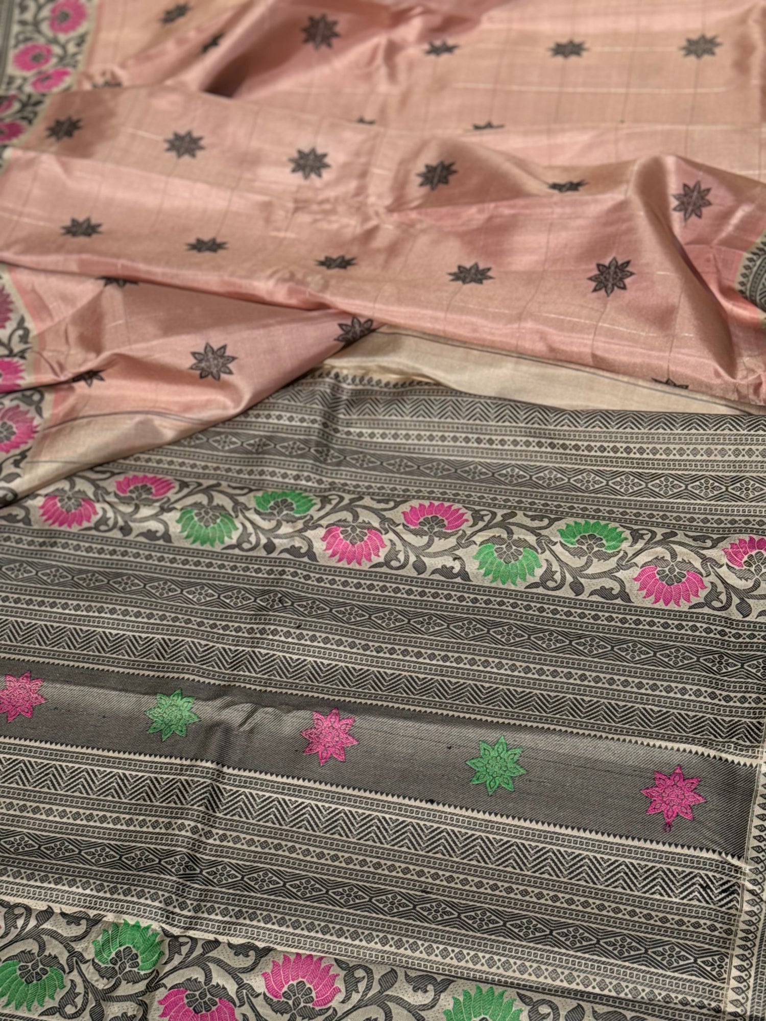 A gorgeous No Zari ivory with peach and pink handwoven soft and lustrous gadwal silk saree
