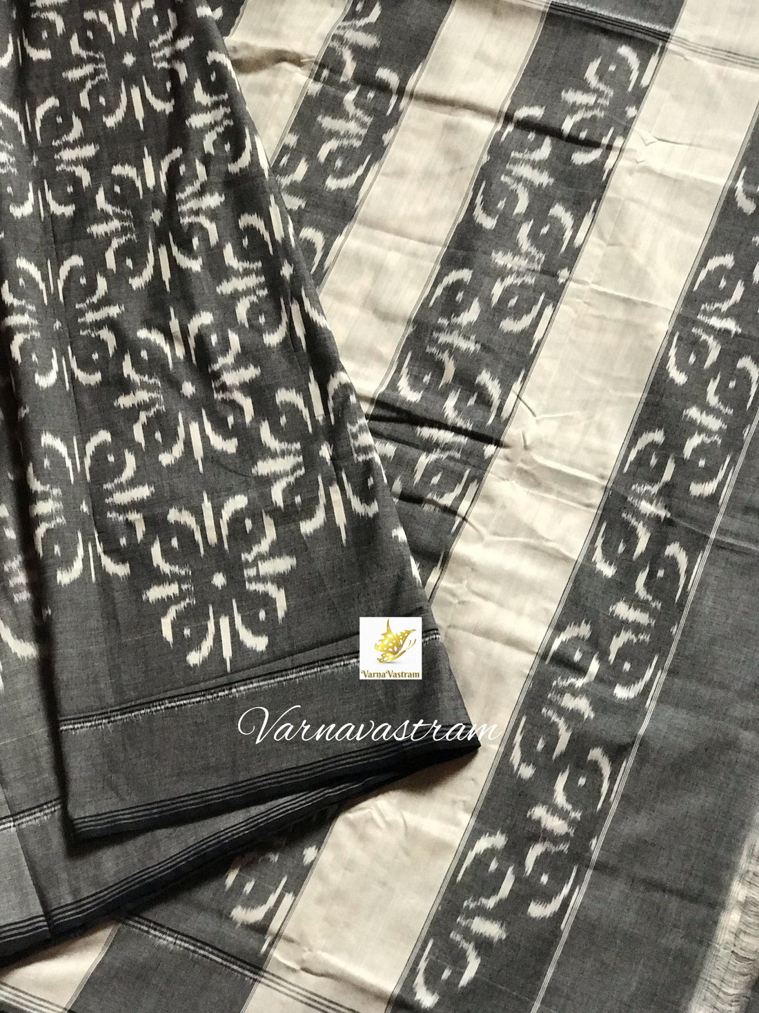 Pochampally Contemporary style ikkat cotton saree