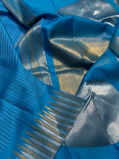 An exquisite ettukol weave kanchivaram masterpiece in cerulean blue