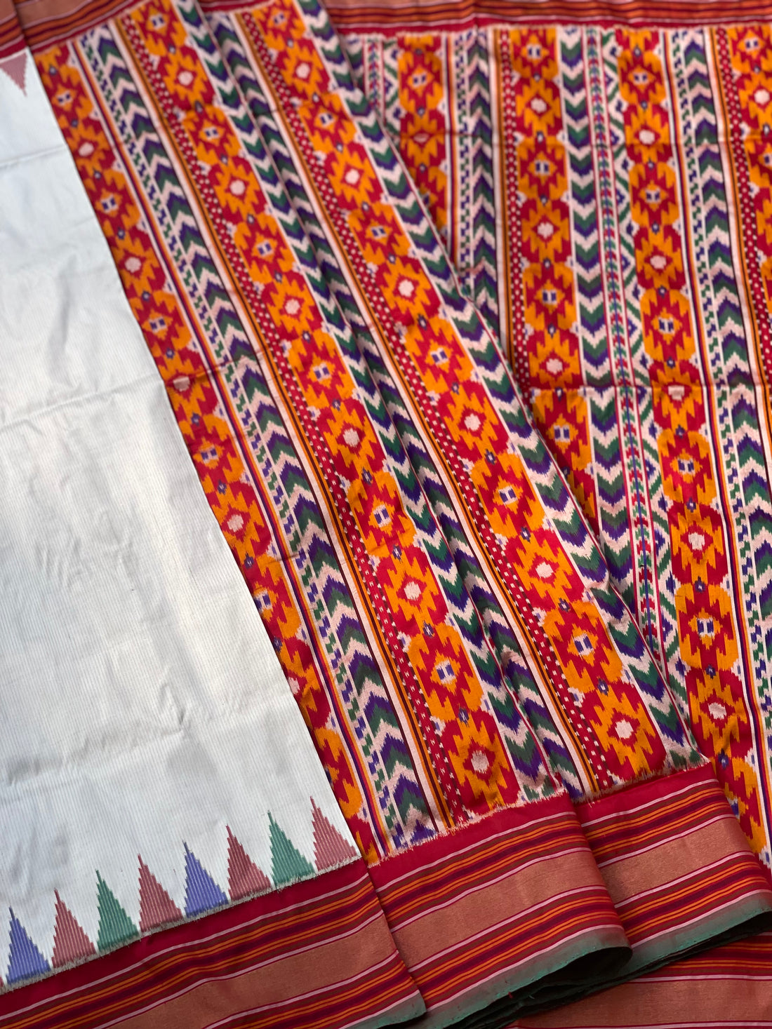 NARUVI A Multicoloured double pallu with Zari pinstripes Ikkat designer Exclusive Masterpiece Saree