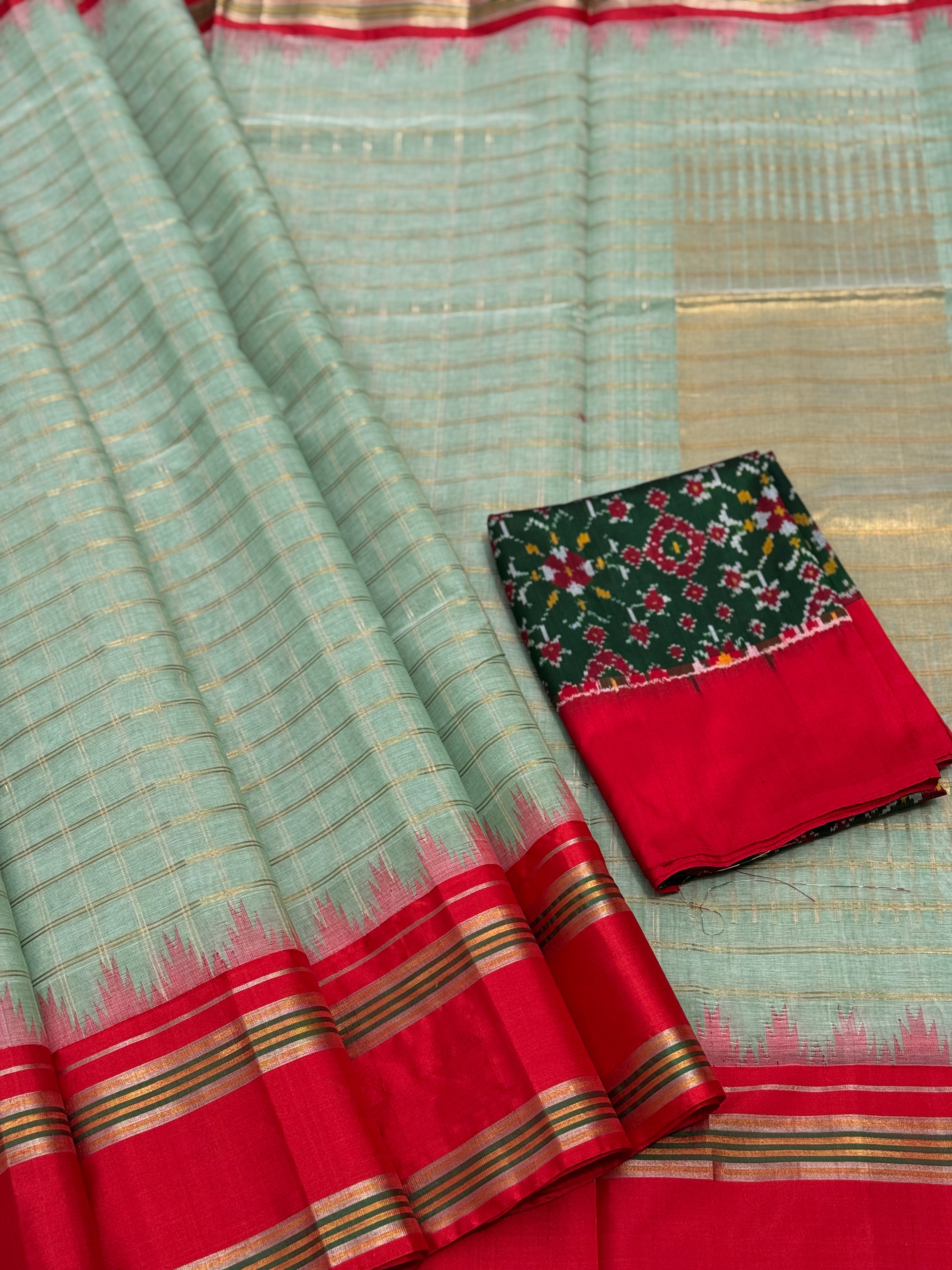 Handspun and handwoven ponduru Khadhi cotton saree