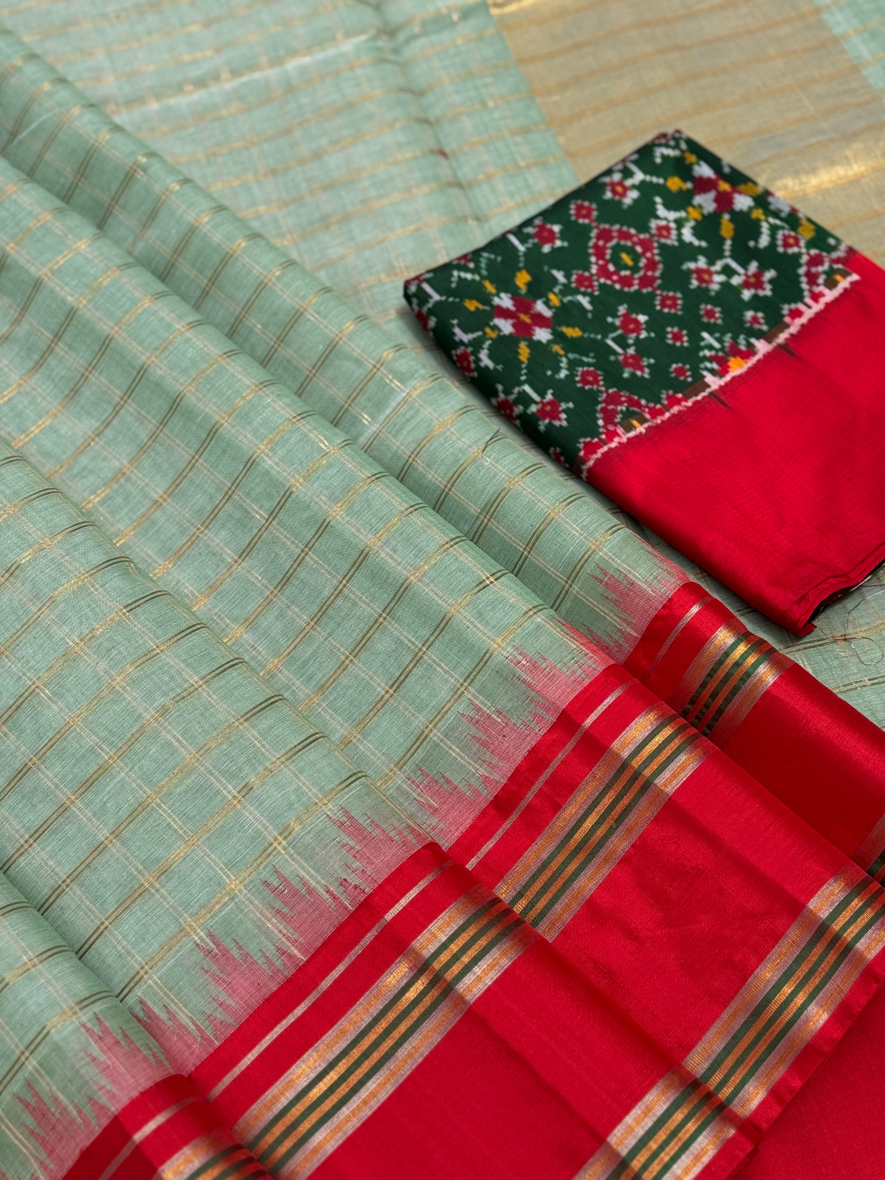 Handspun and handwoven ponduru Khadhi cotton saree