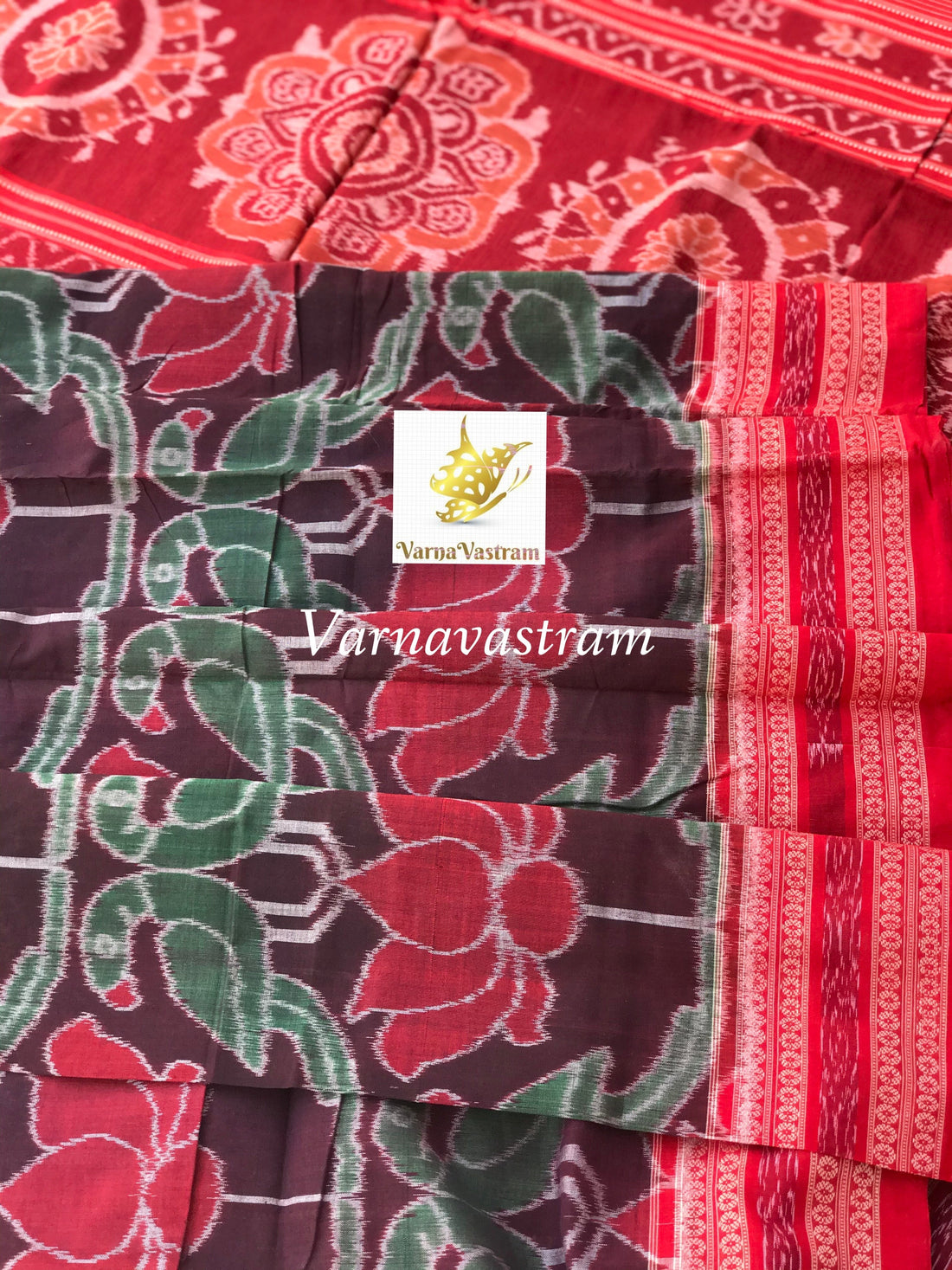 Twin Parrots With Lotus Odisha Ikkat Cotton Saree