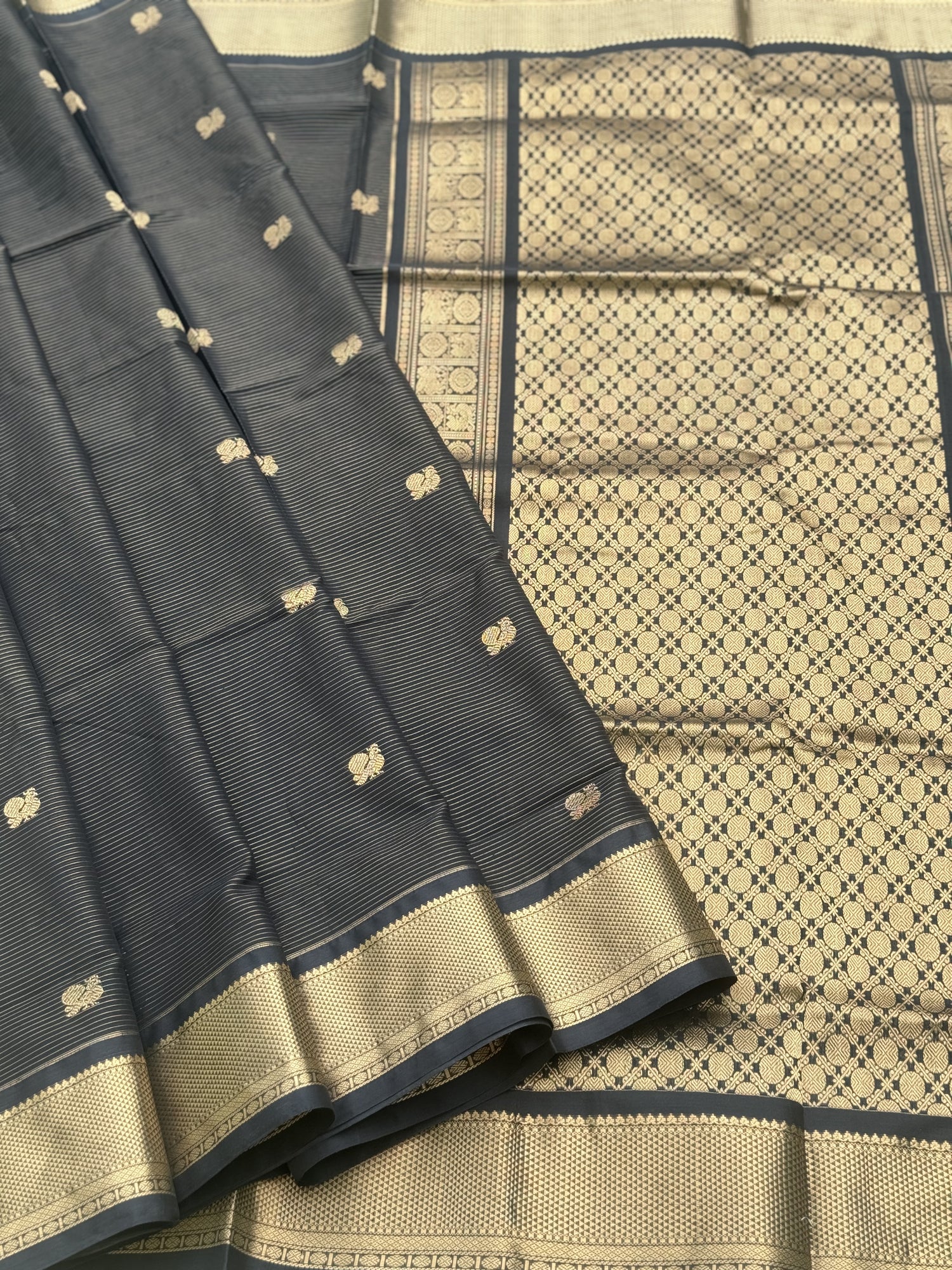 A gorgeous black Vairaoosi weave handwoven silk cotton saree